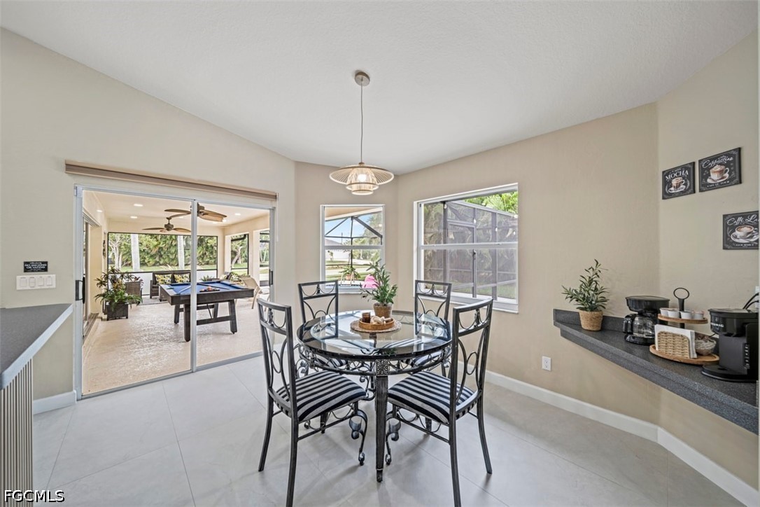2725 SW 46th TER