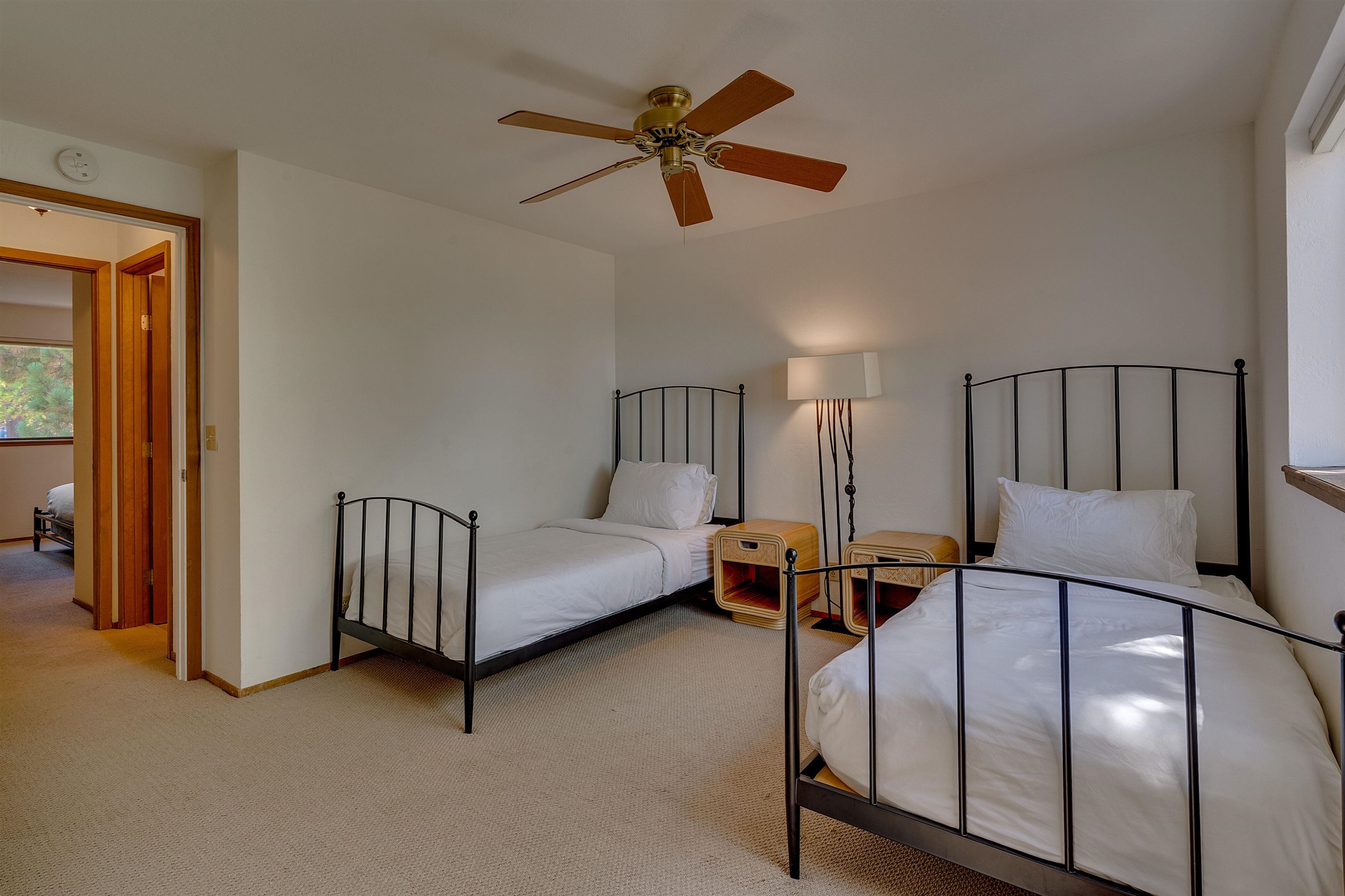 7708 North Lake Boulevard