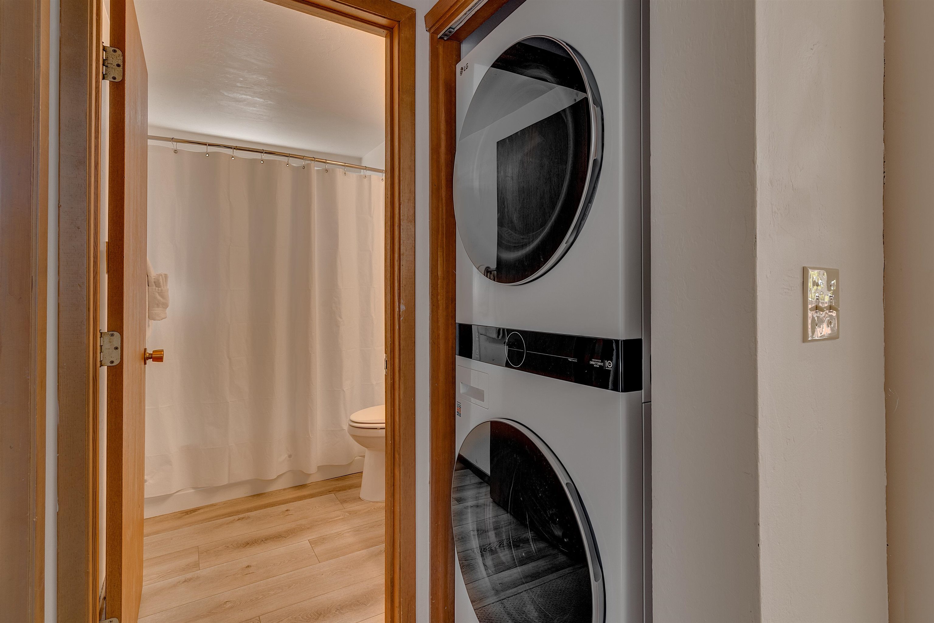 7708 North Lake Boulevard