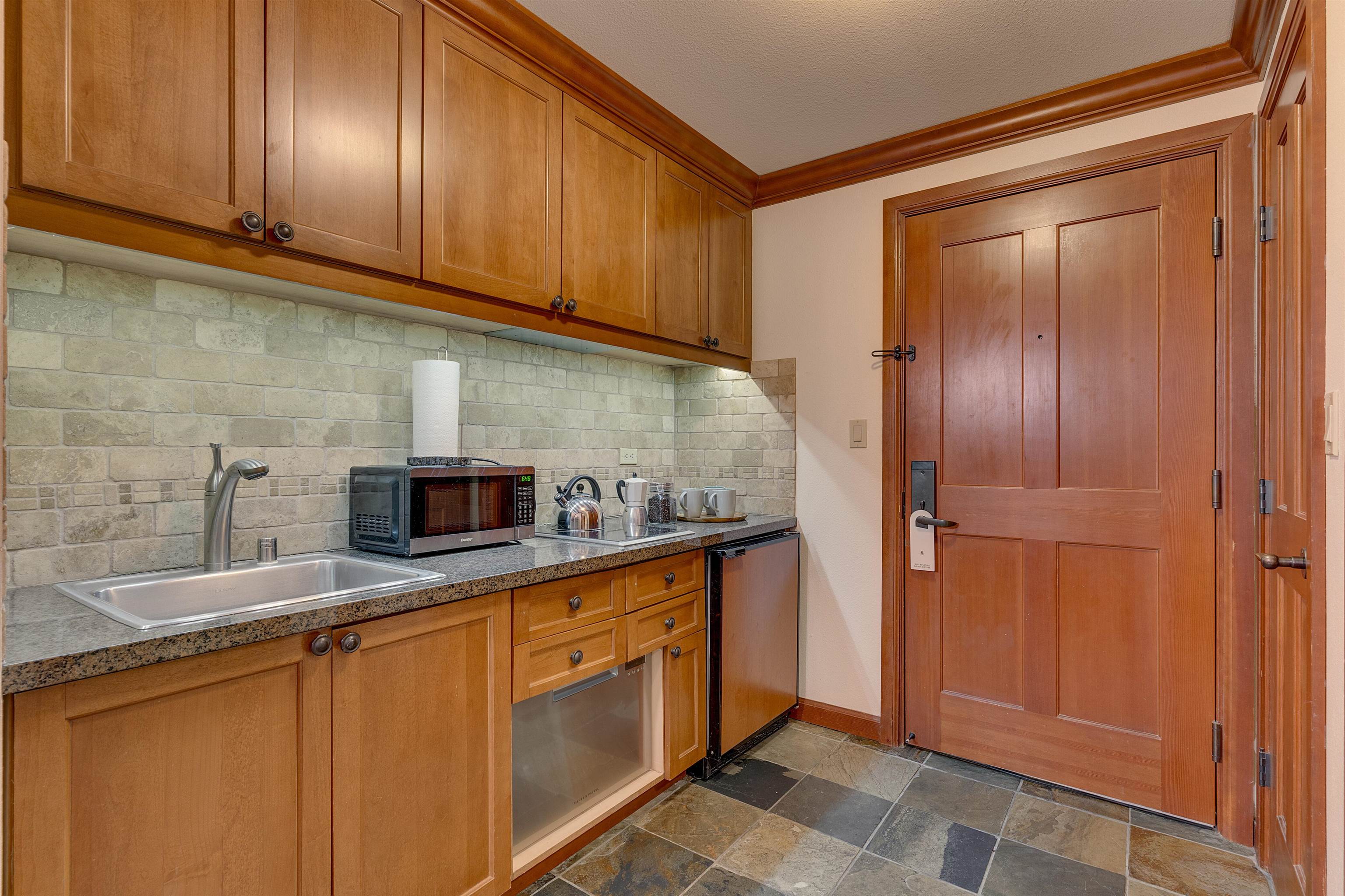 400 Resort Road # 319 Unit: #317 & 319