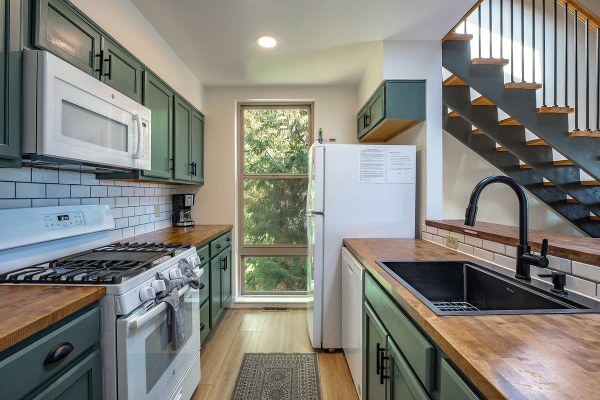 2755 North Lake Boulevard # 95 Unit: #95