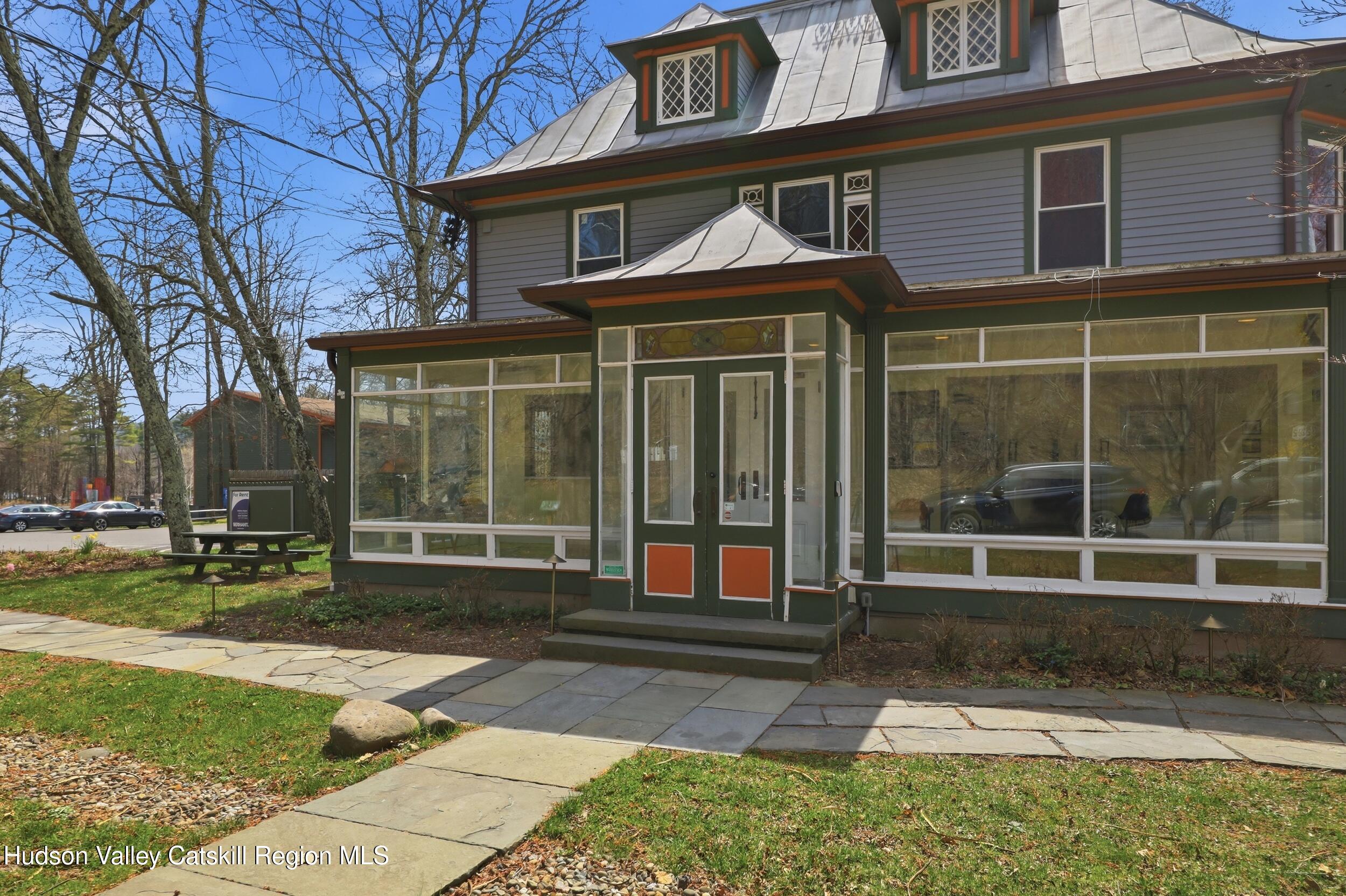 297 Tinker Street Sr