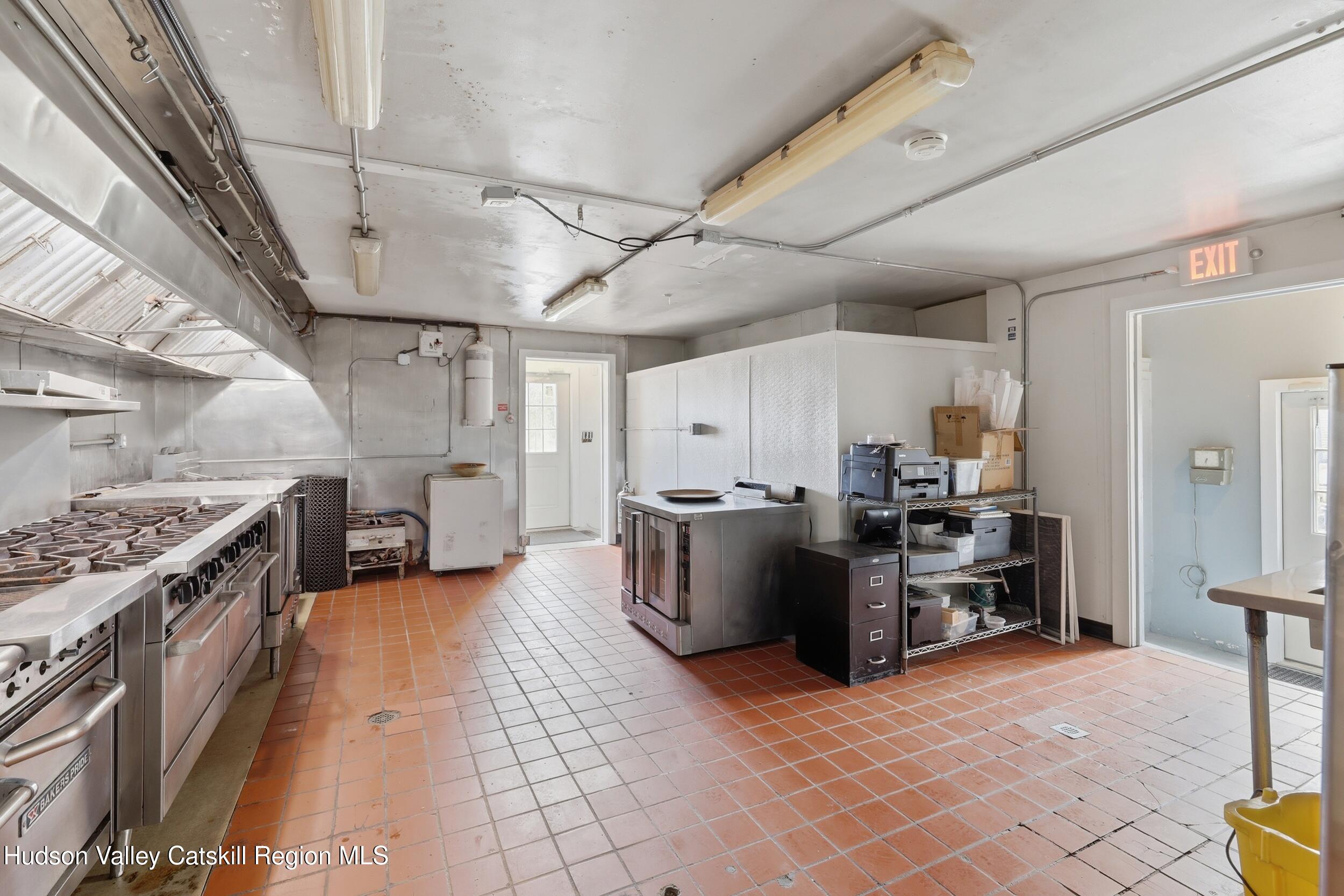 297 Tinker Street Cb