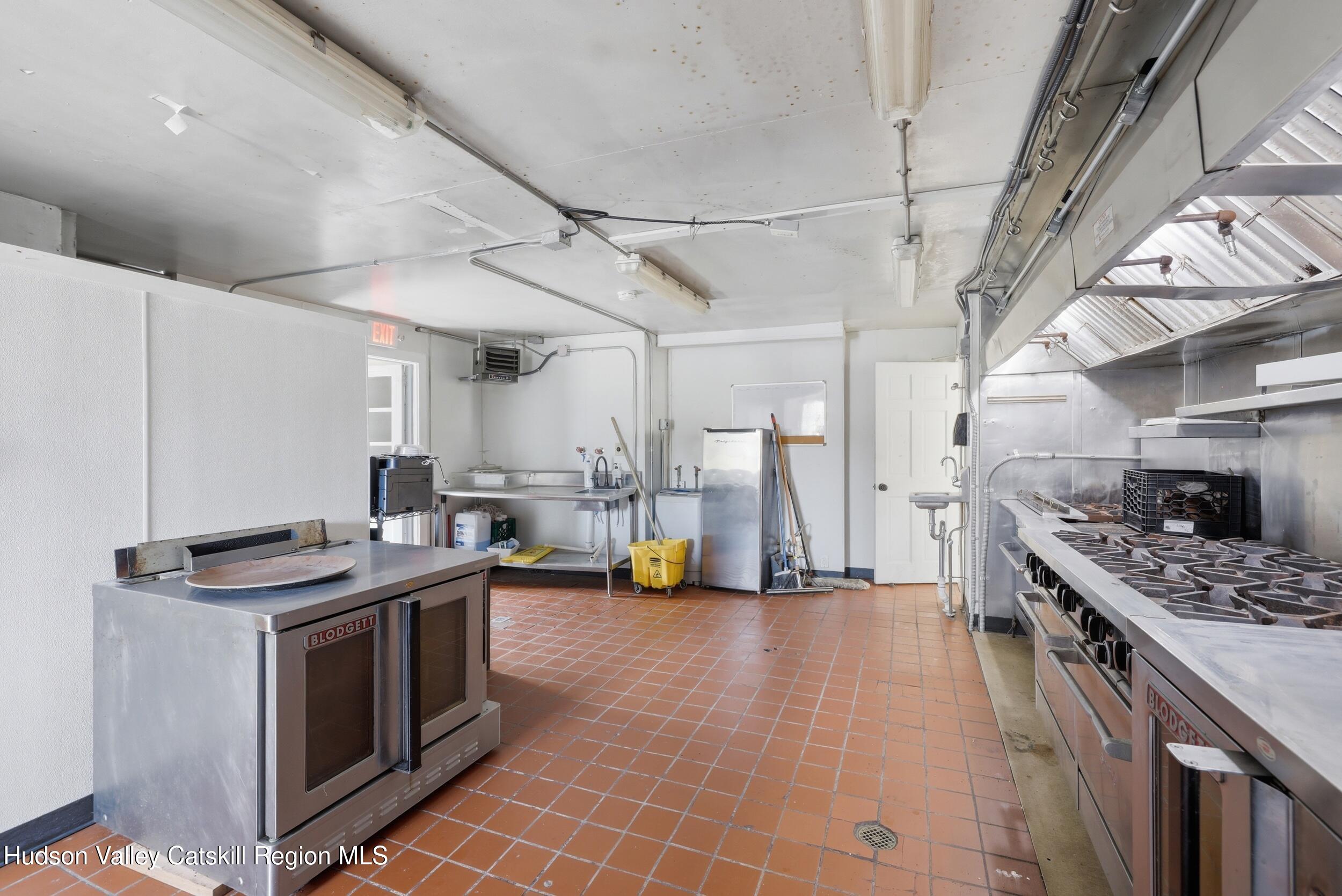 297 Tinker Street Cb