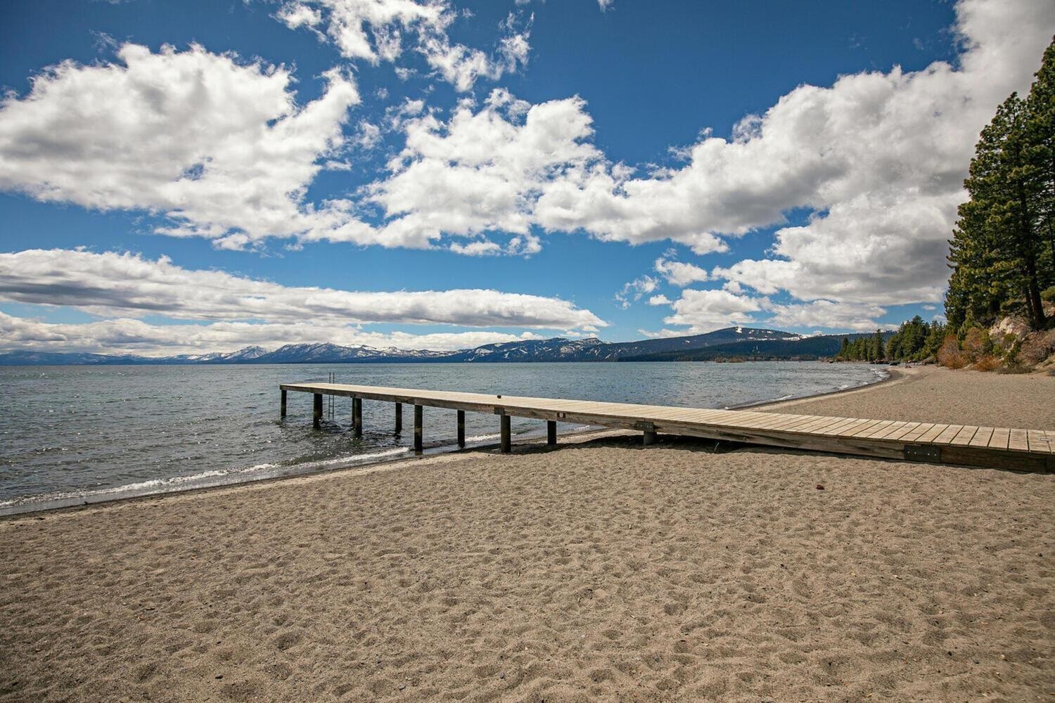 2755 North Lake Boulevard # 67 Unit: #67