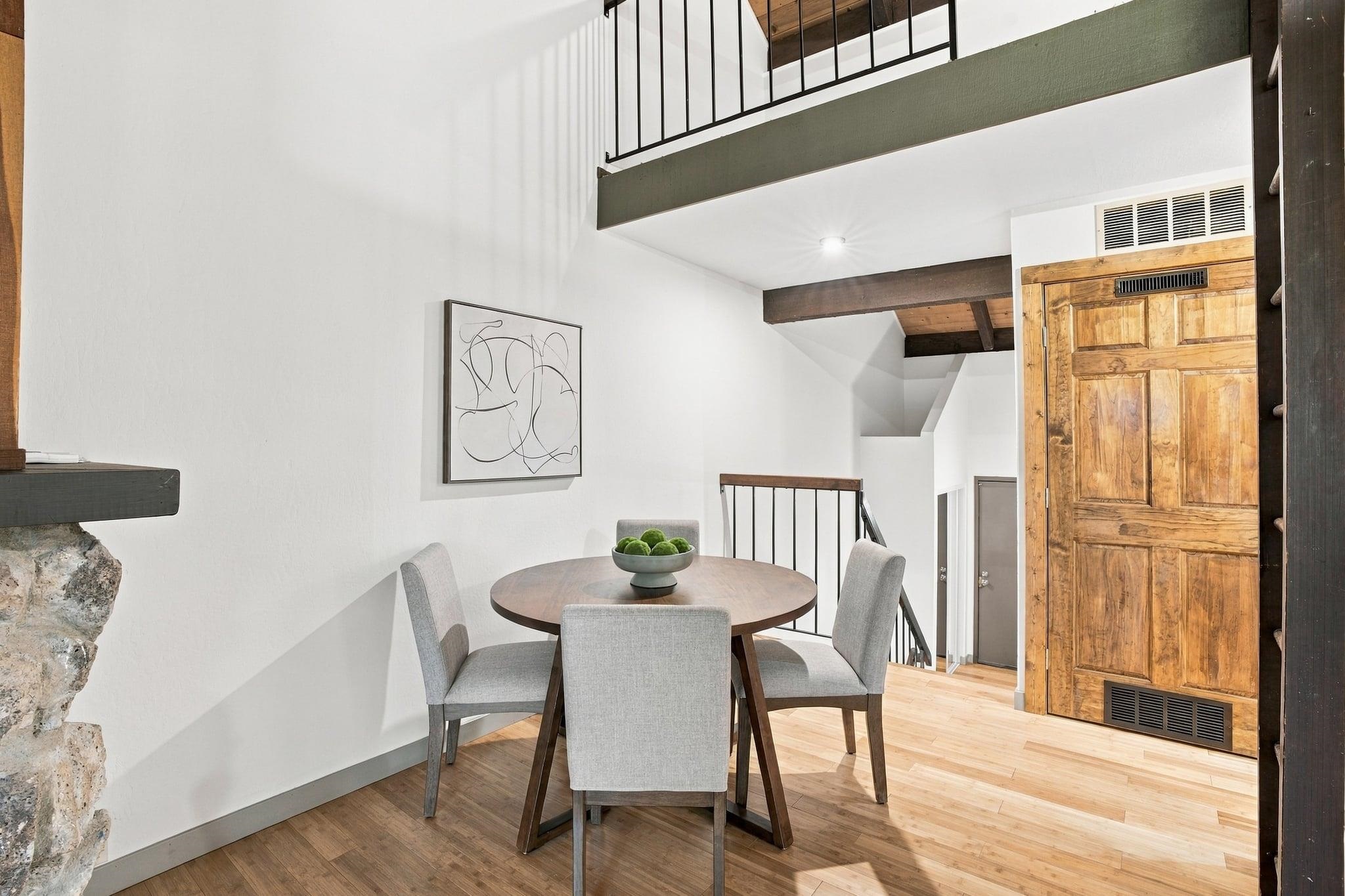 2755 North Lake Boulevard # 67 Unit: #67