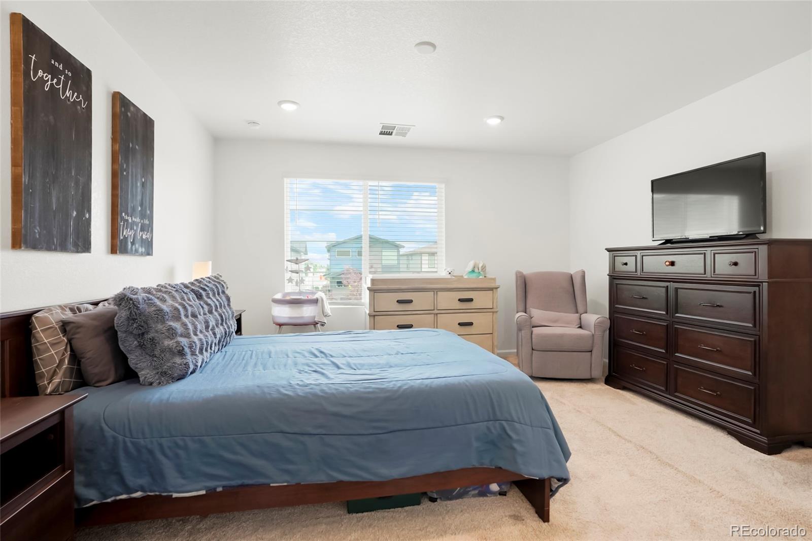 21528 E 59th Place