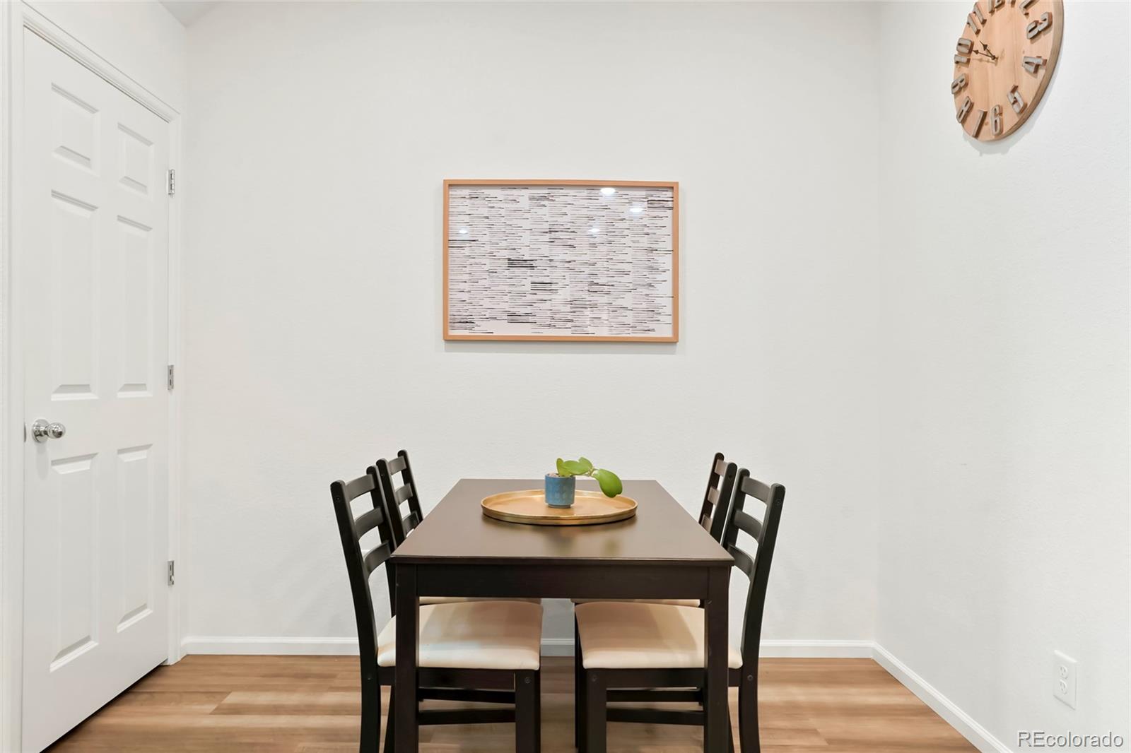 21528 E 59th Place