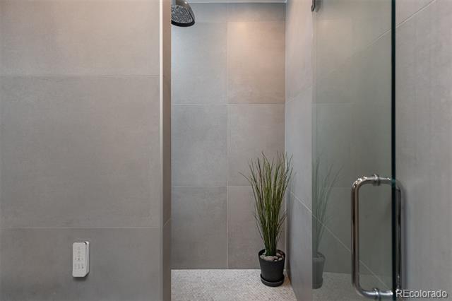 2955 Inca Street Unit: 2F