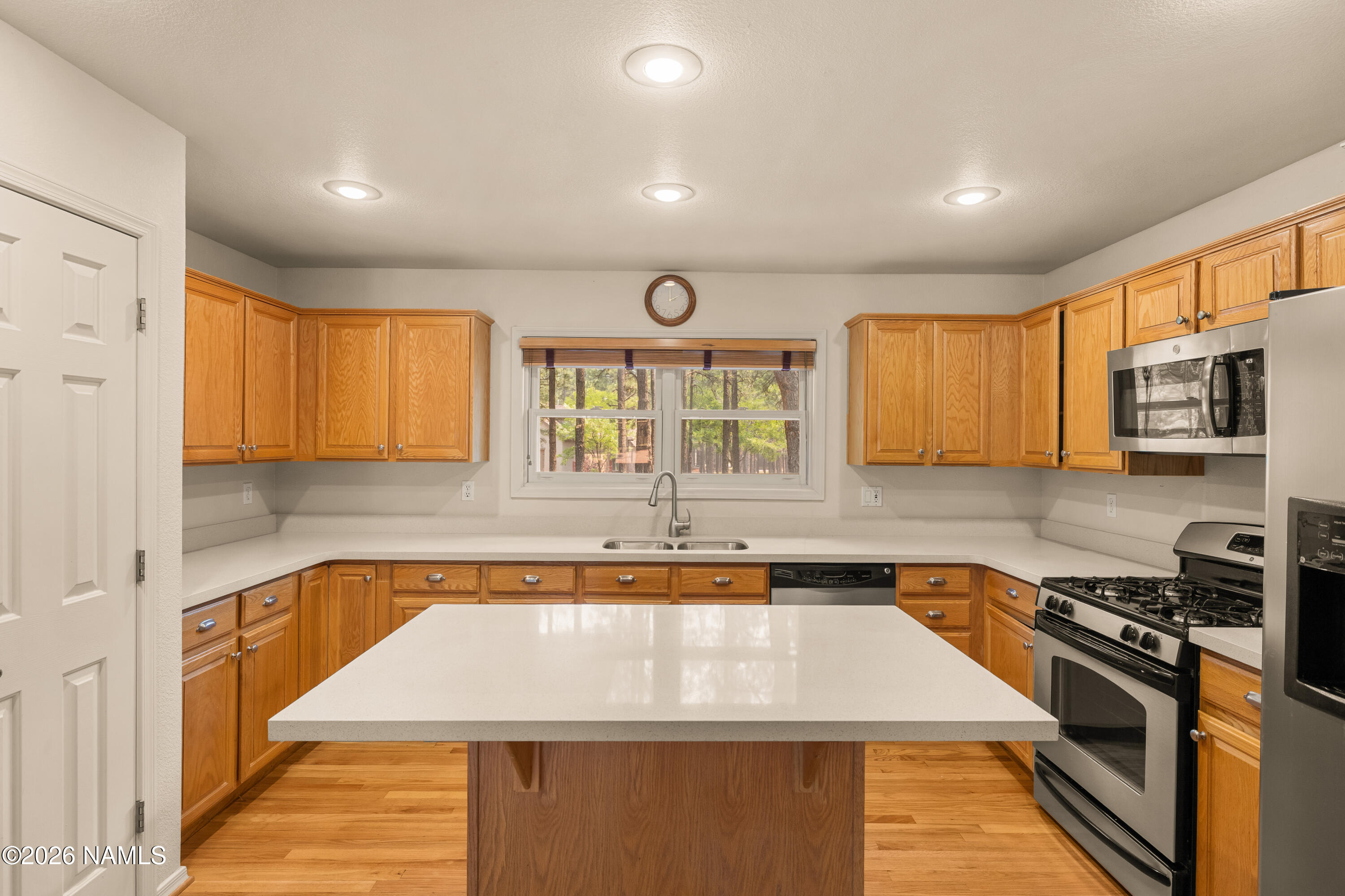 2950 W Kiltie Lane