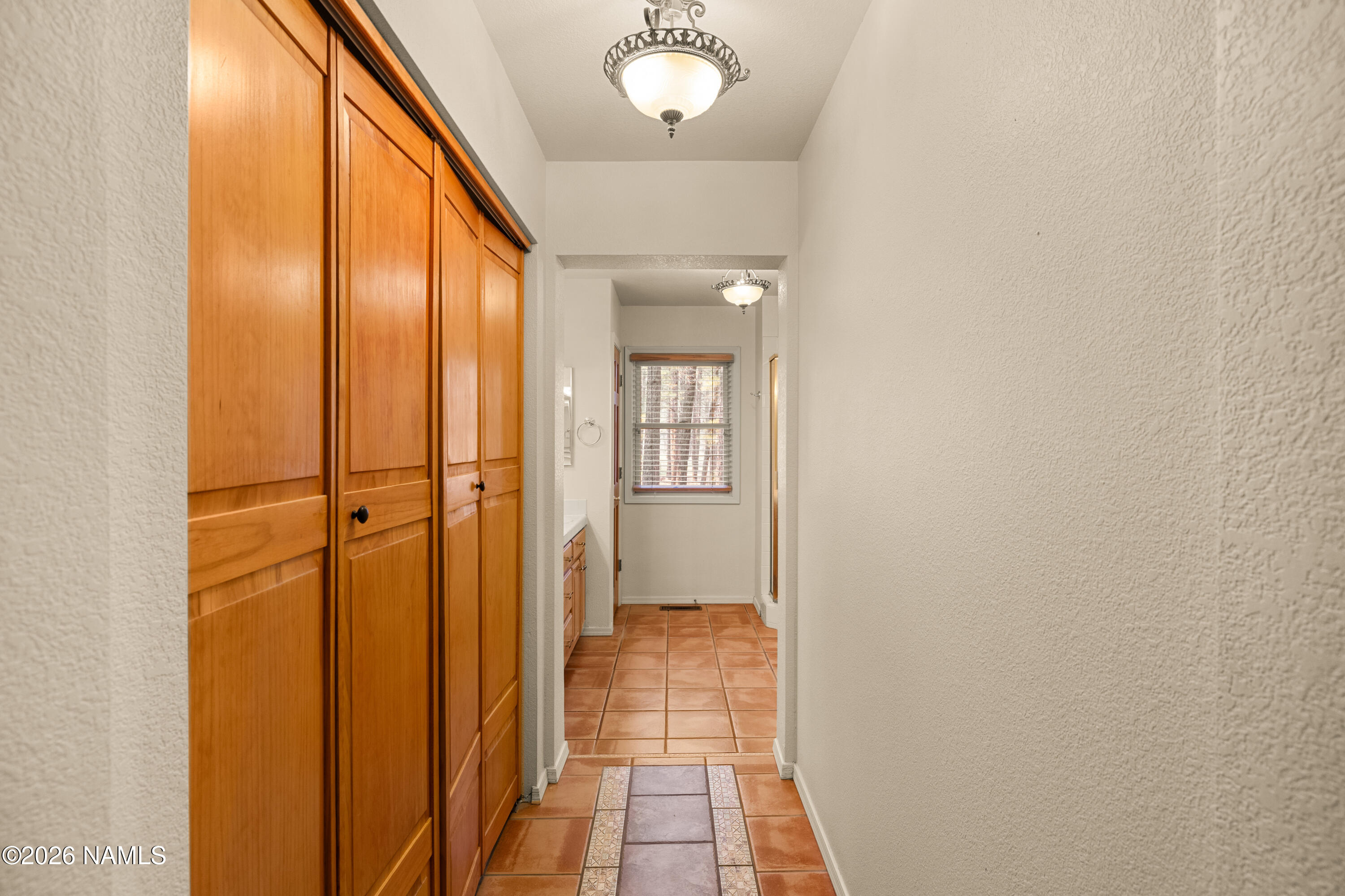 2950 W Kiltie Lane