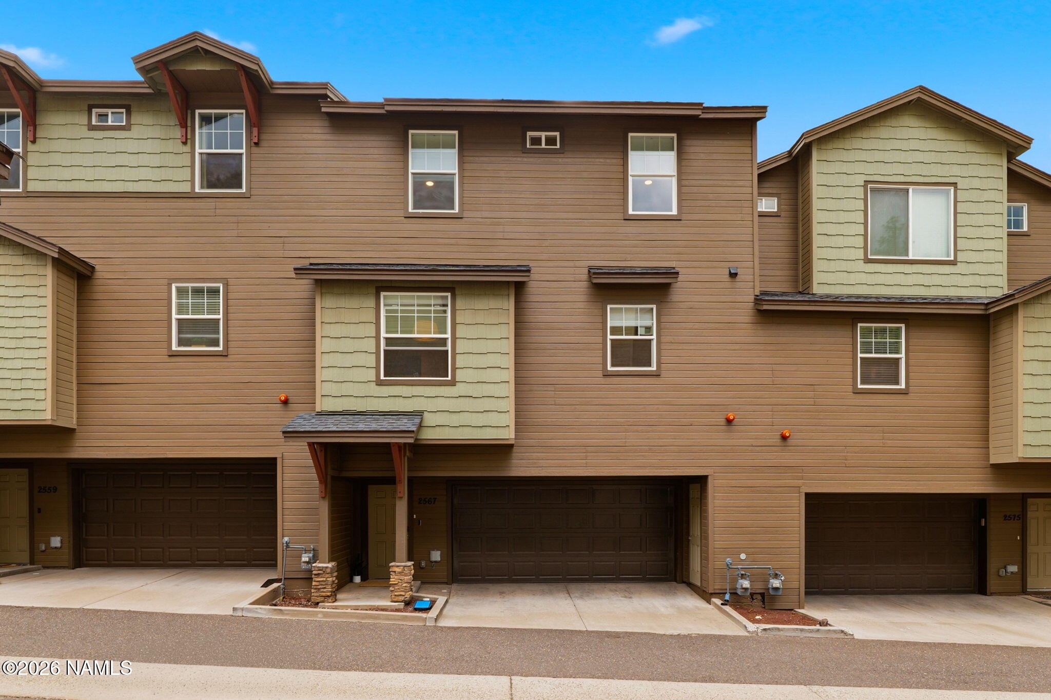 2567 W Pikes Peak Drive