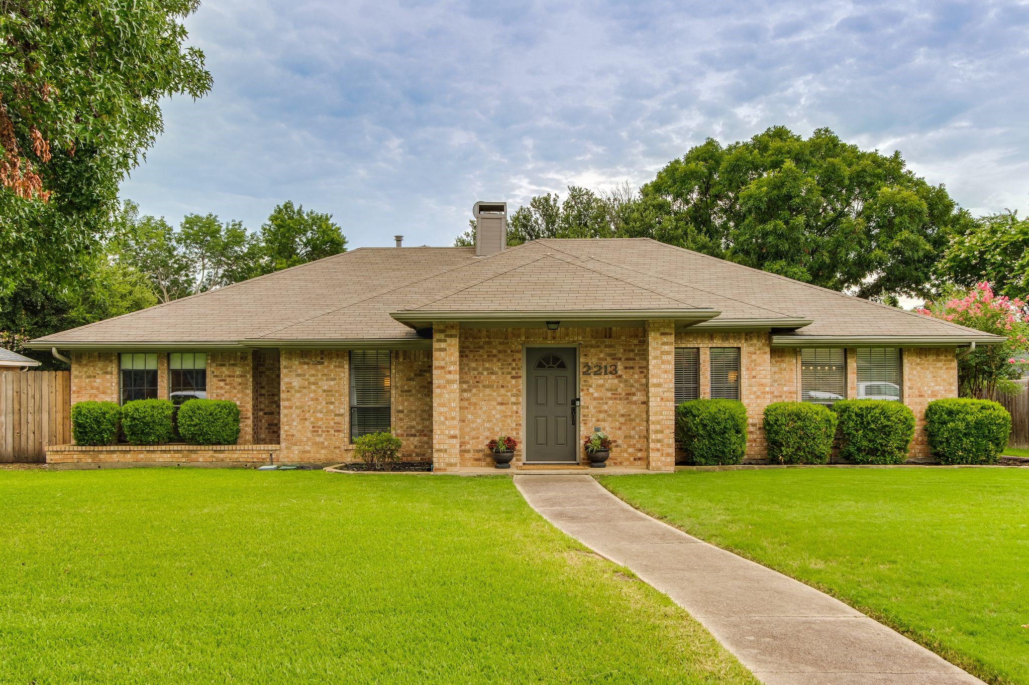 2213 Creekwood Court