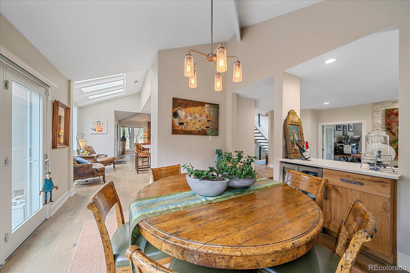 2100 Island Lane