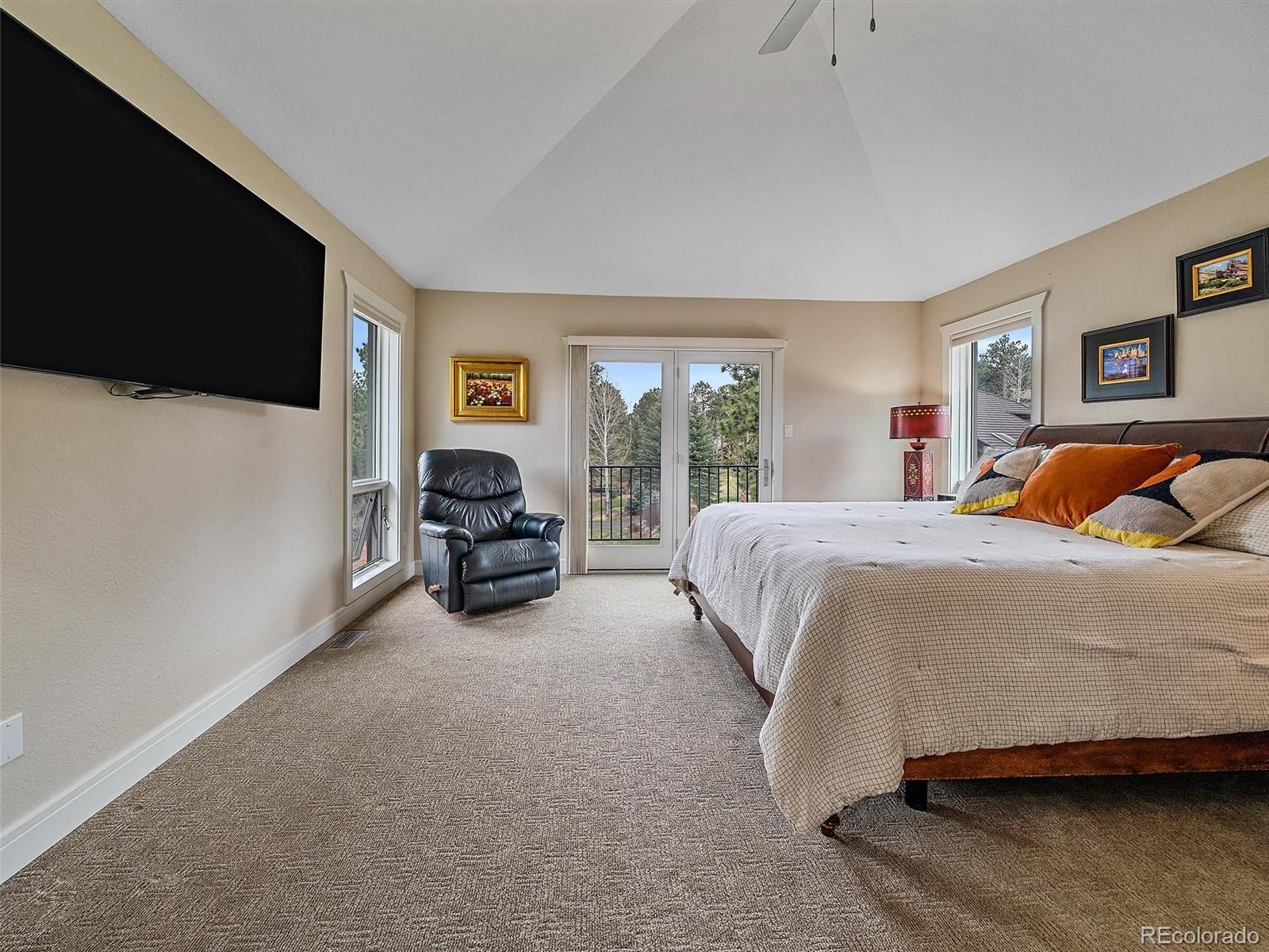 2100 Island Lane