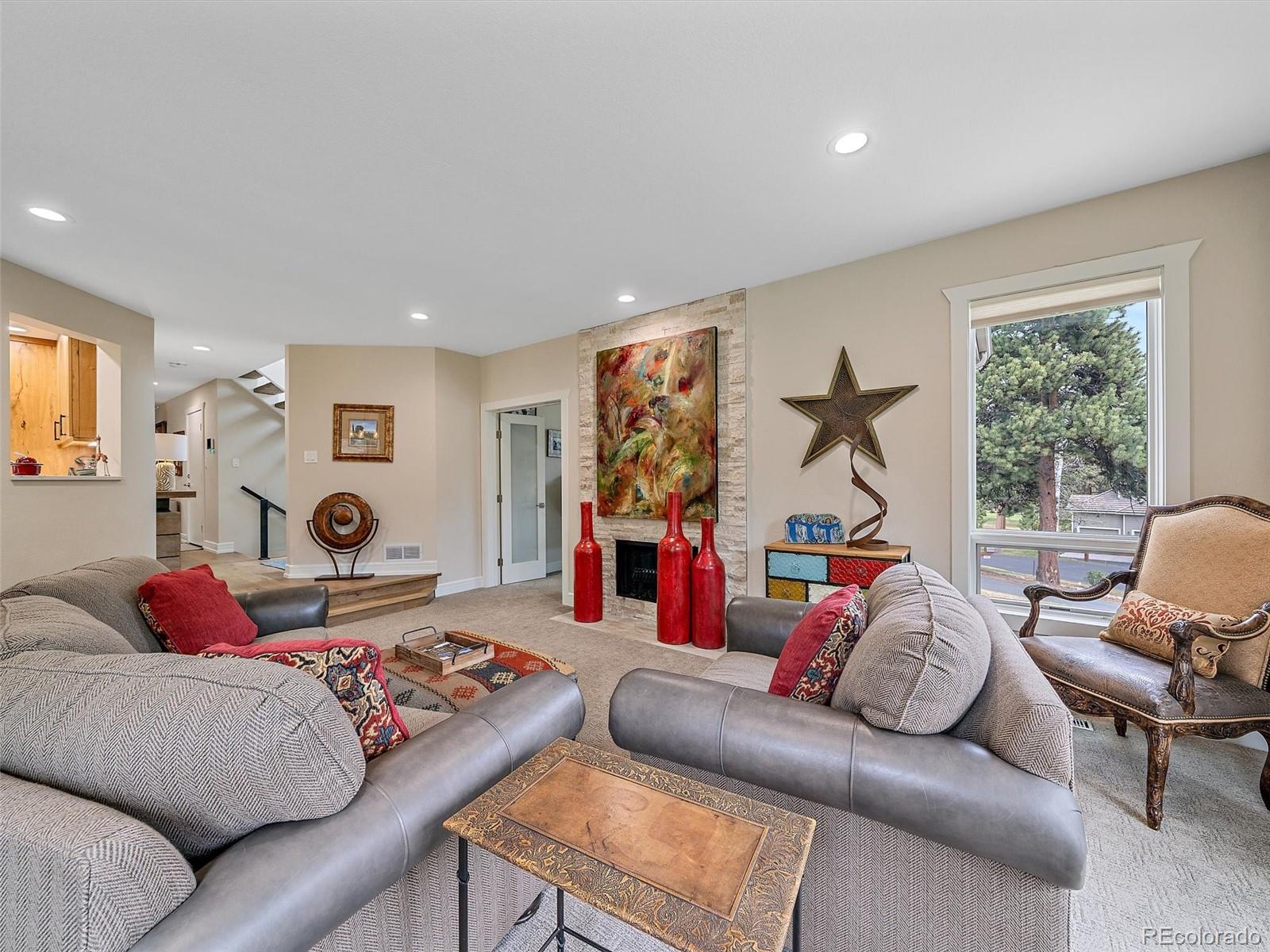 2100 Island Lane