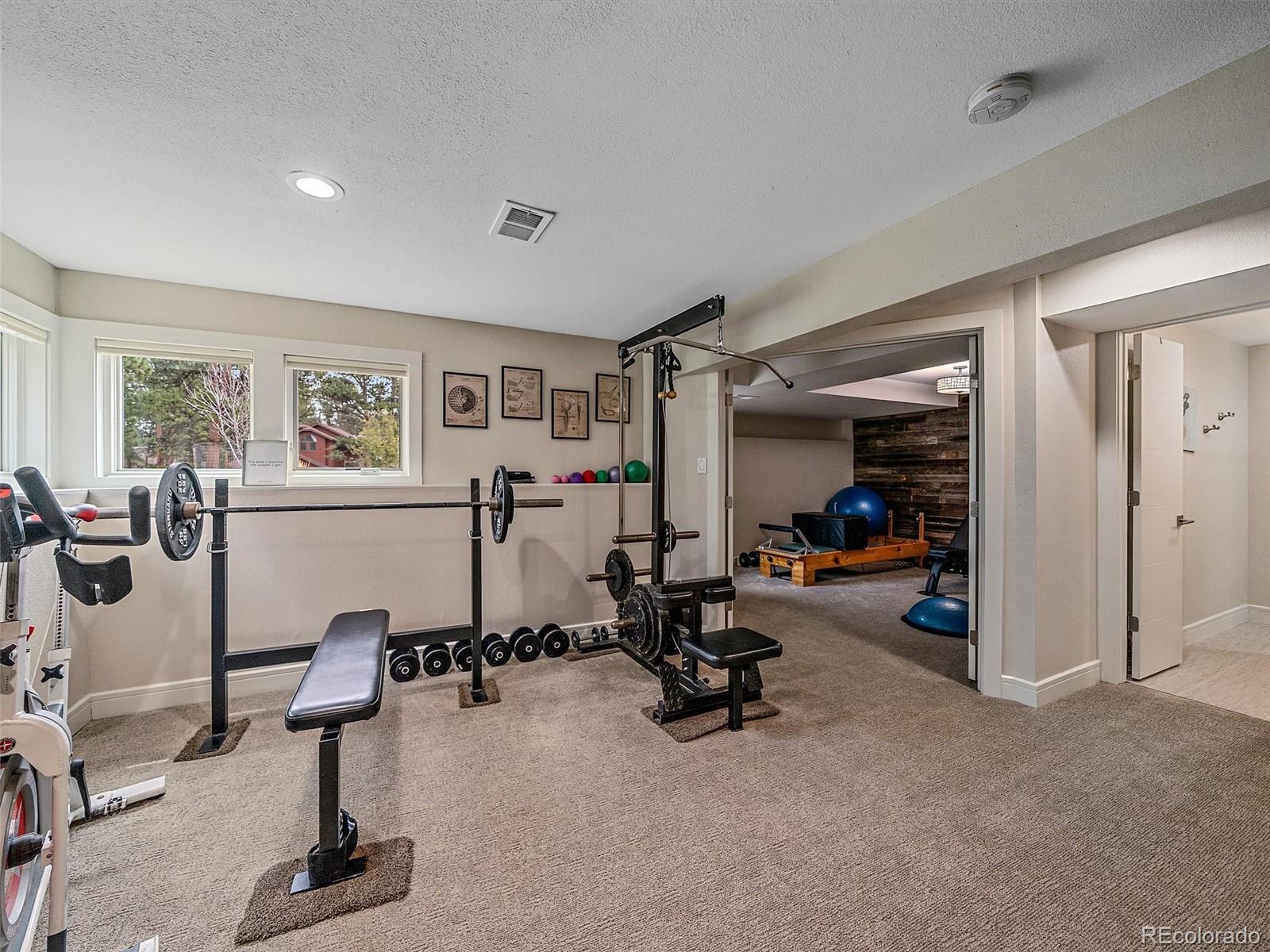 2100 Island Lane