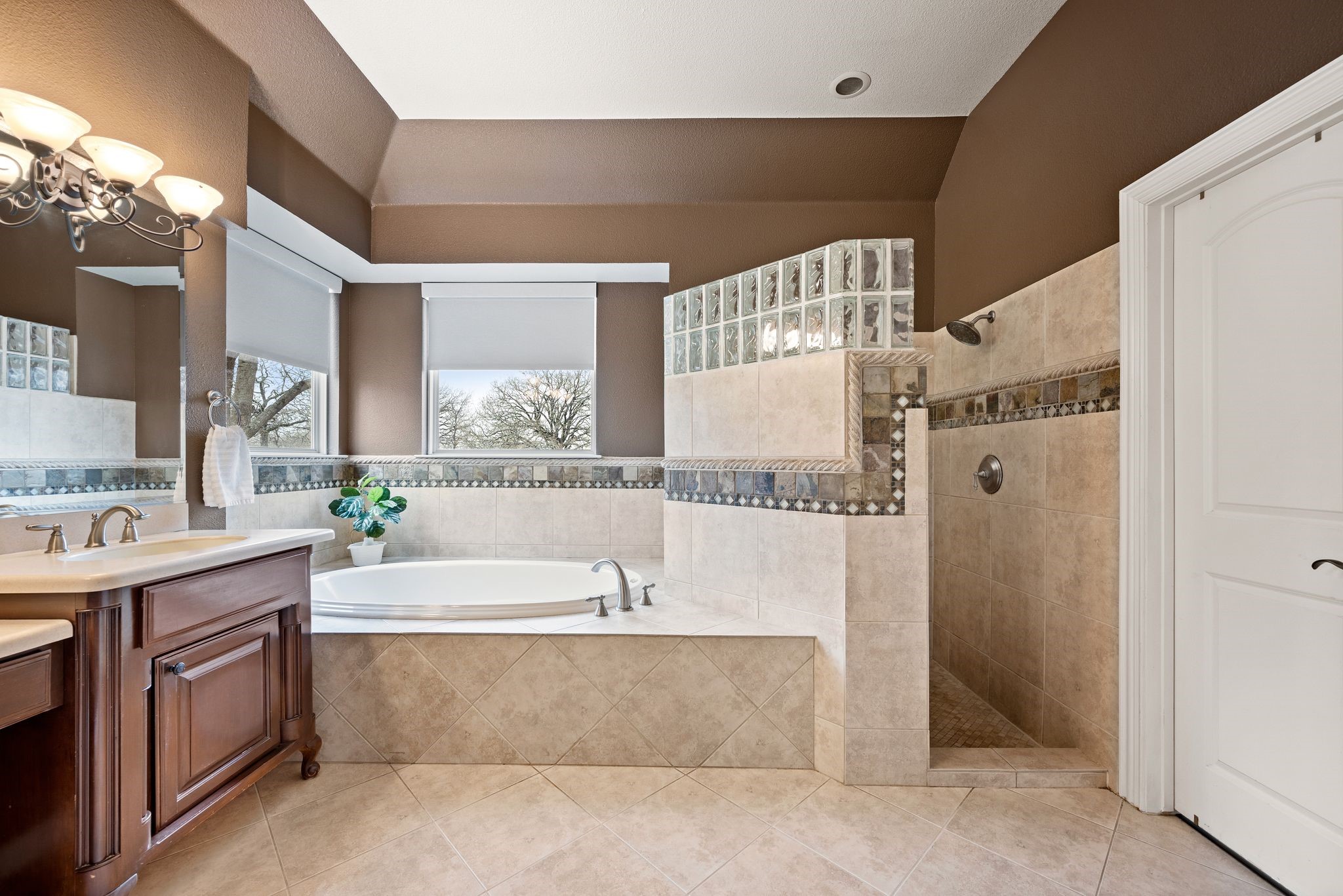 7548 Hightower Drive