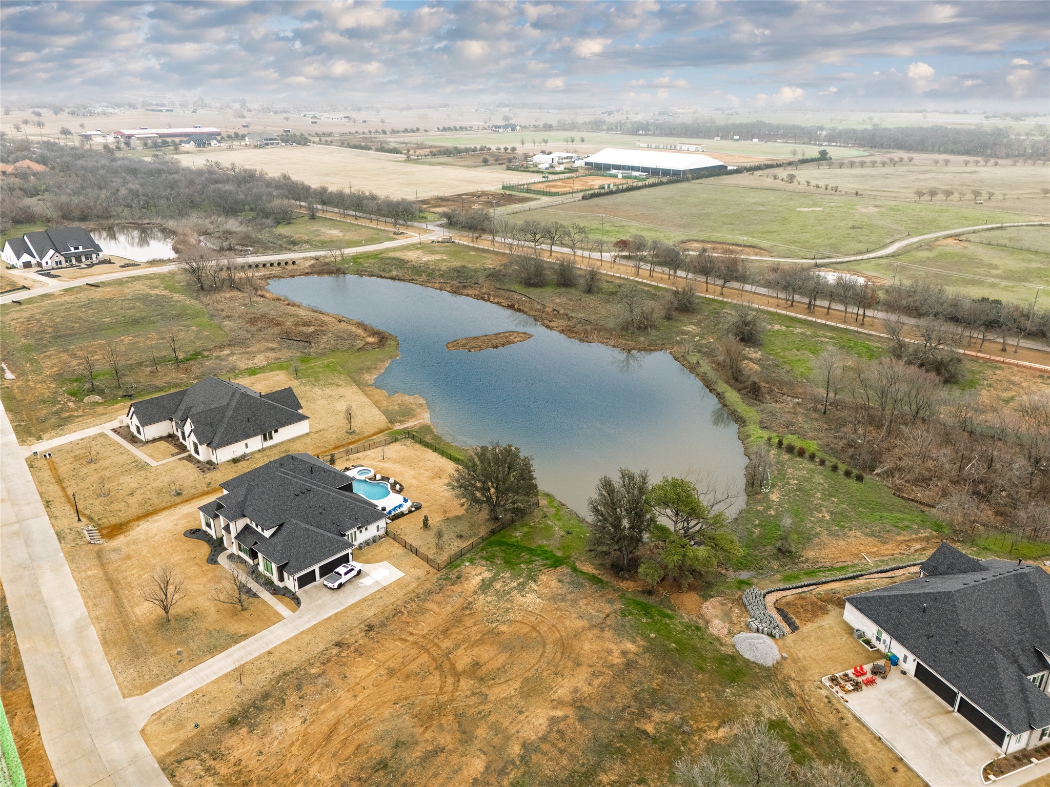 1021 Willow Point