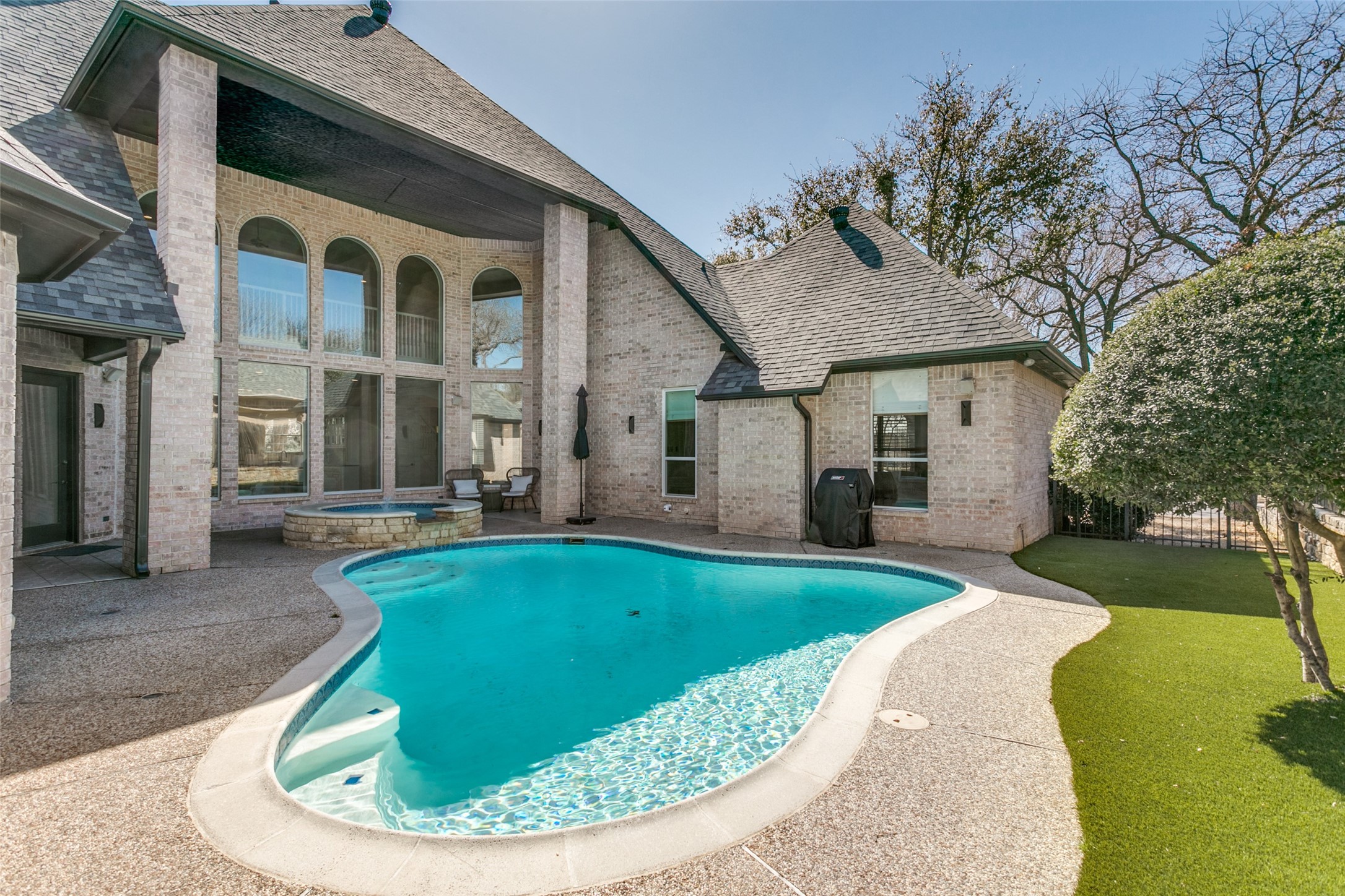 3801 Treemont Circle