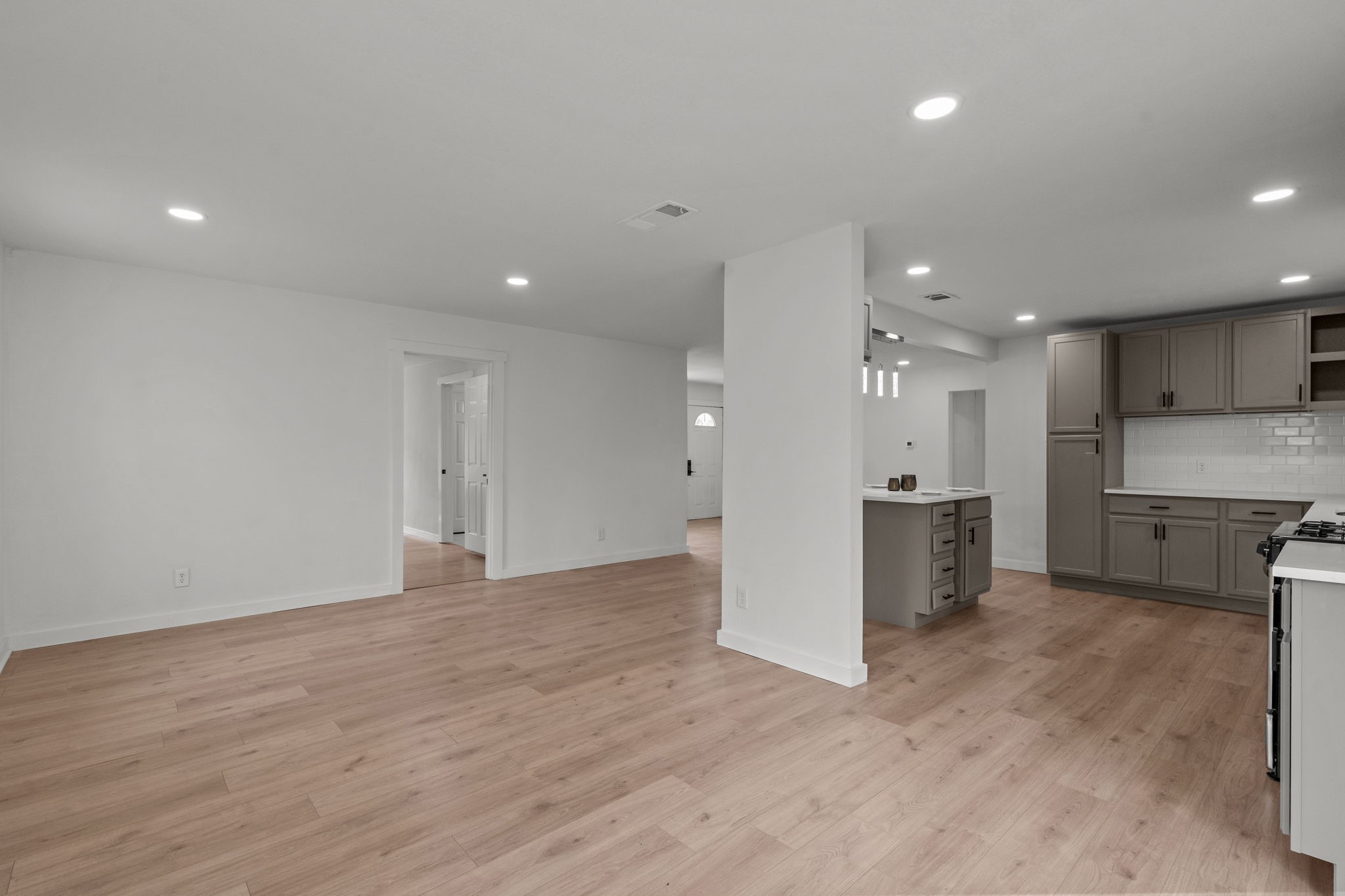 2225 Mack Lane