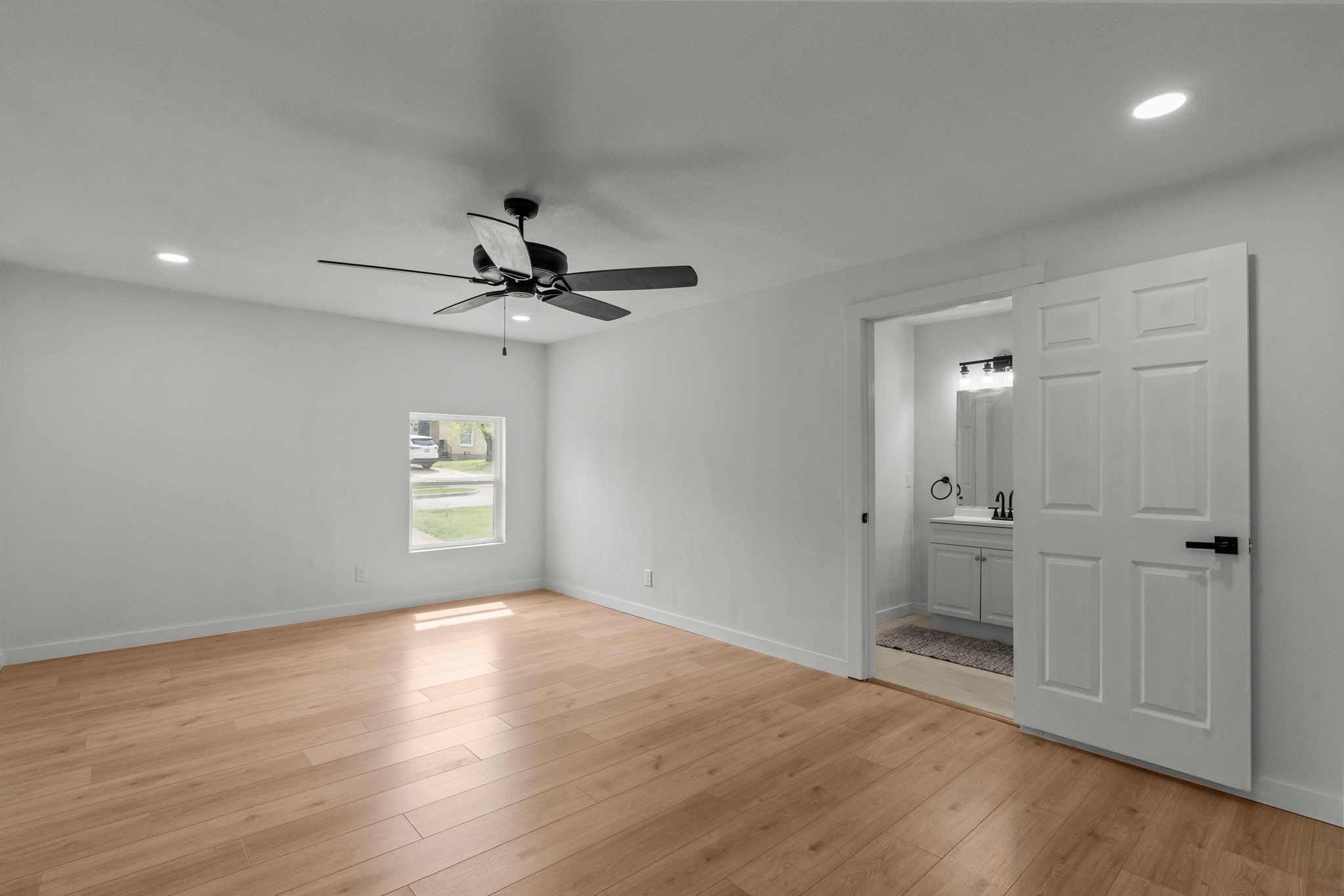 2225 Mack Lane