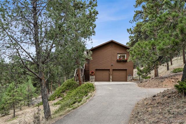 6461 Doris Lane