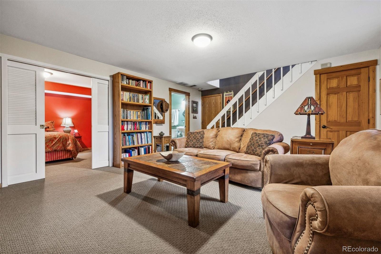 6461 Doris Lane