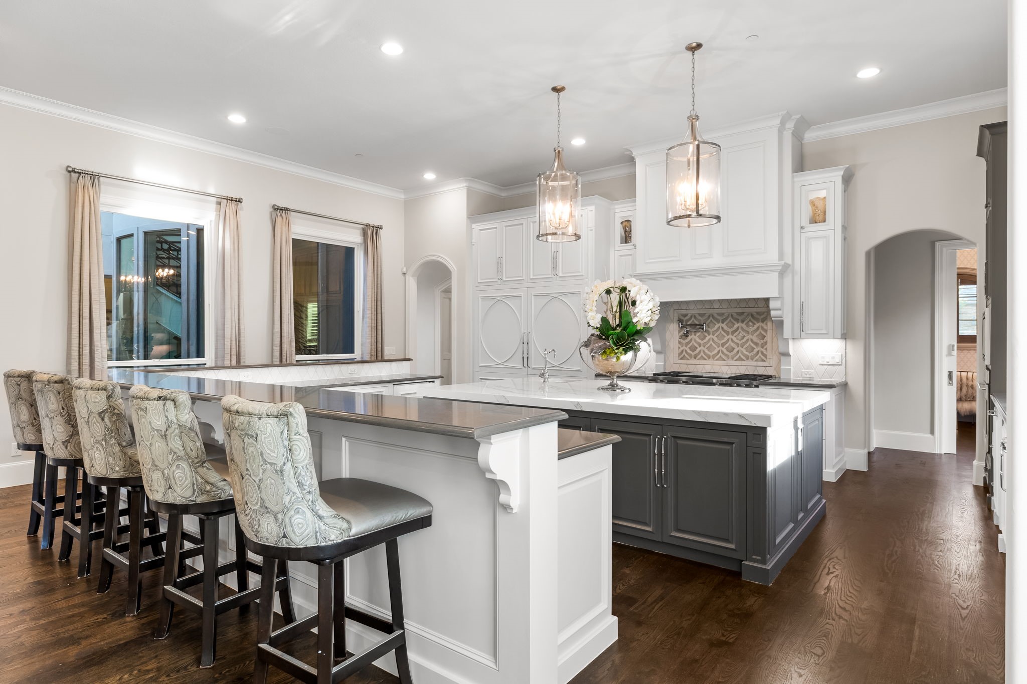 1721 Bur Oak Drive