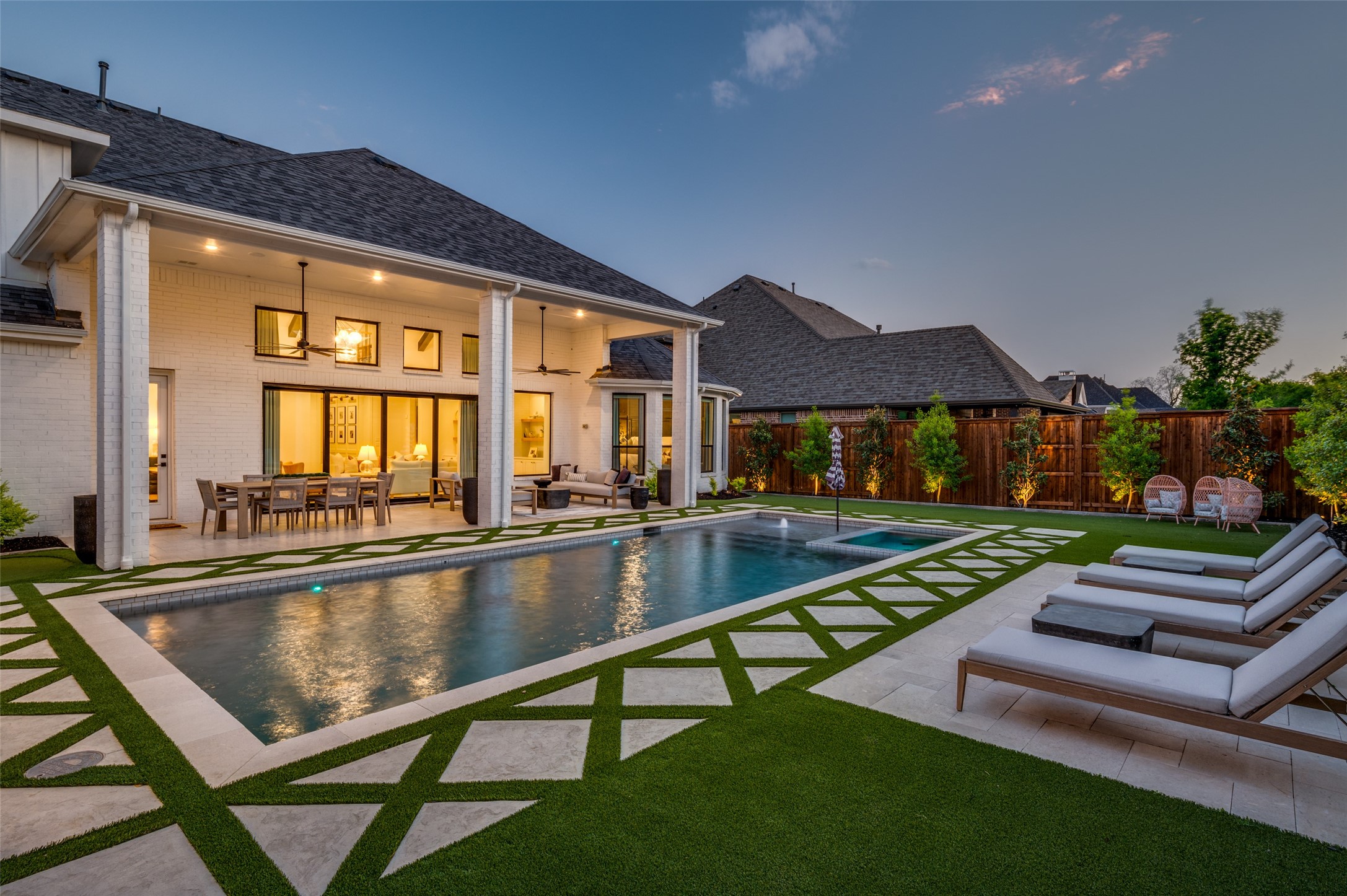 4700 Silver Cliff Drive