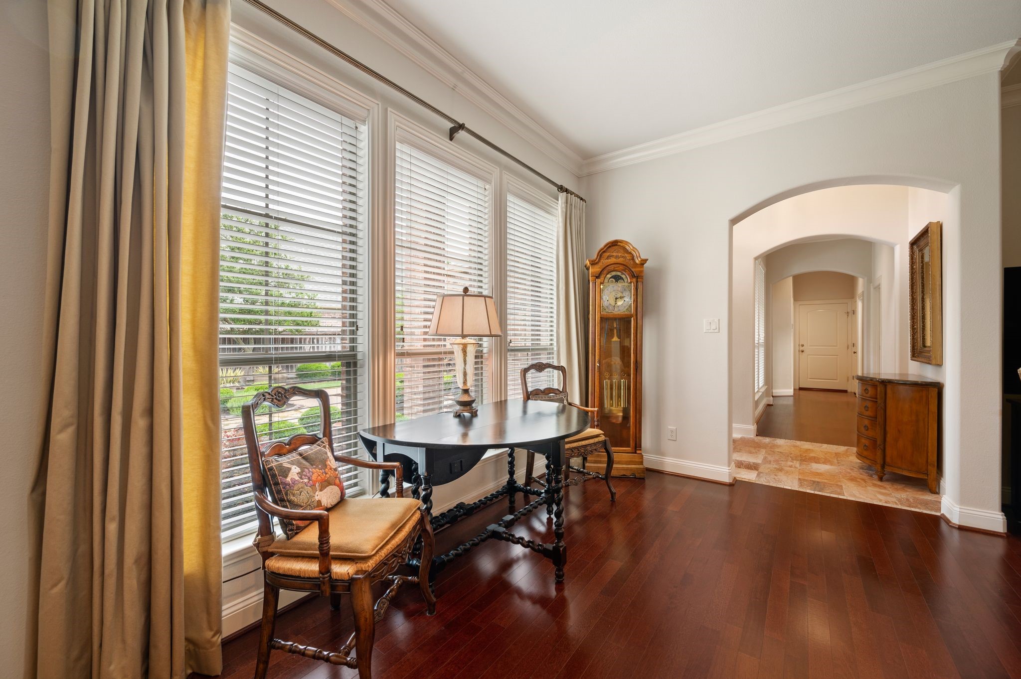 1028 Gabriel Lane
