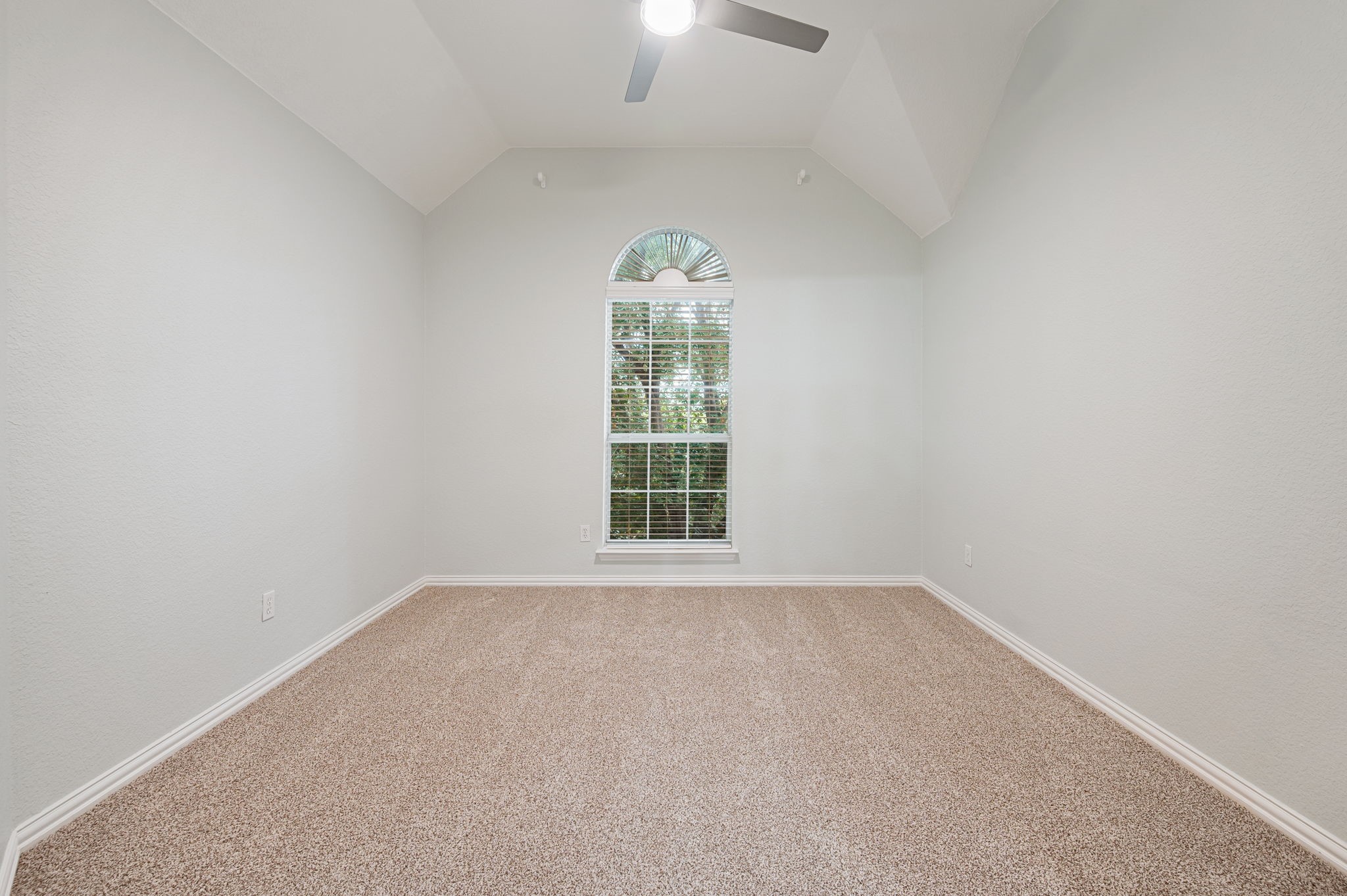 1417 Greenbriar Drive