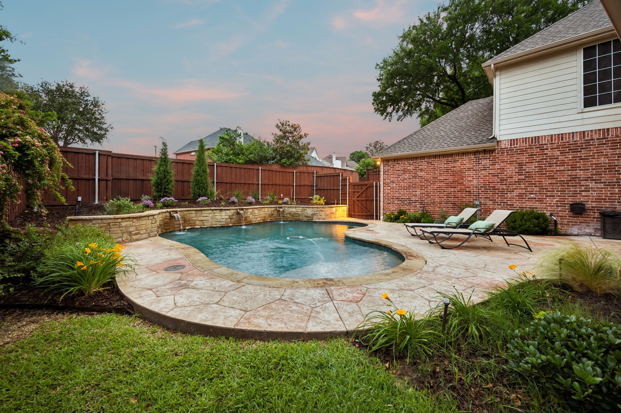 1417 Greenbriar Drive