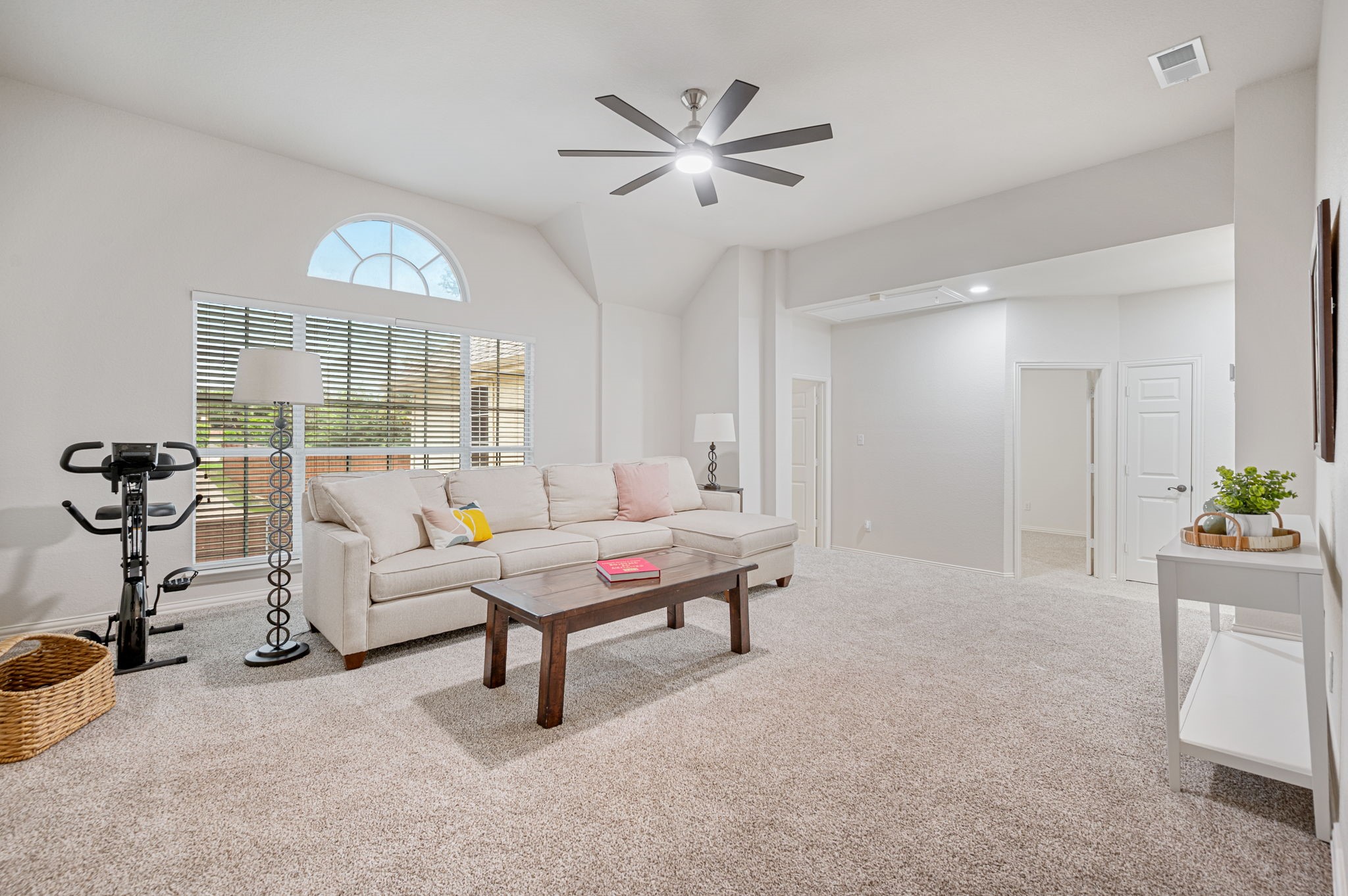 1417 Greenbriar Drive