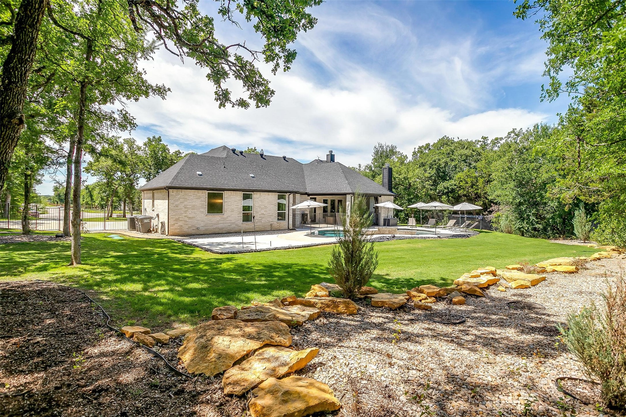 1008 Trinity Oaks Road
