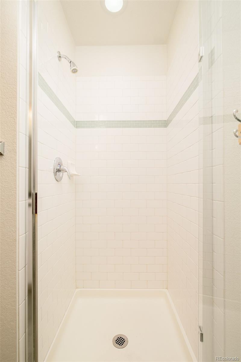 354 W Archer Place