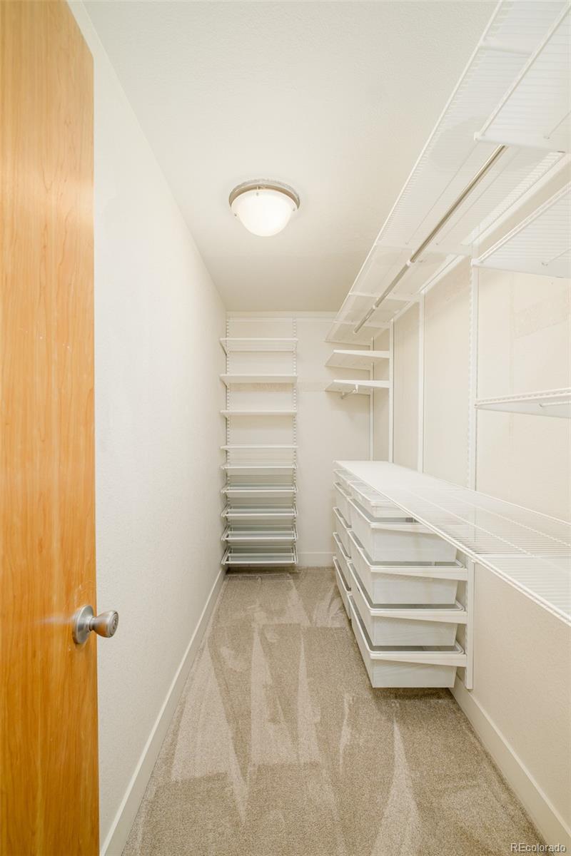 354 W Archer Place