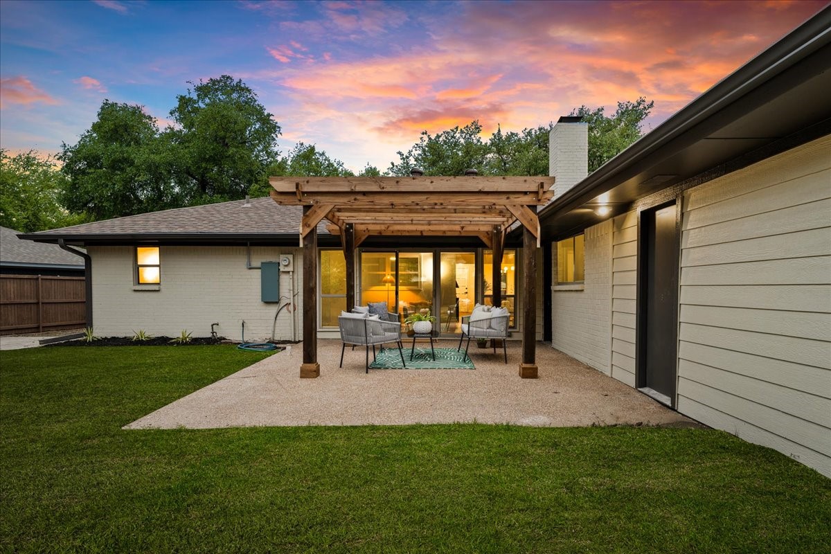 2904 Deep Valley Trail