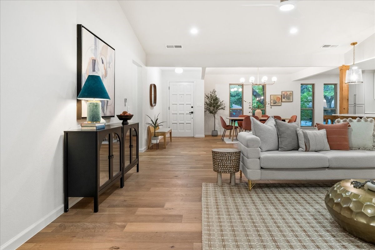 2904 Deep Valley Trail