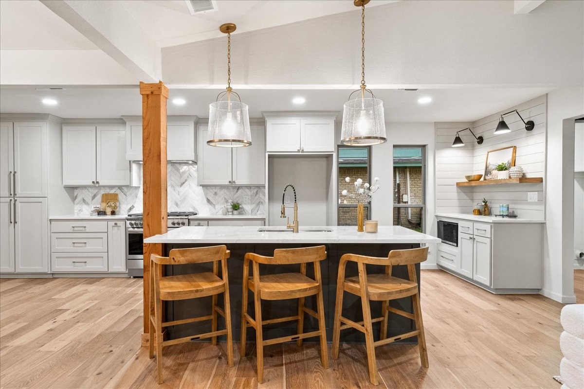 2904 Deep Valley Trail