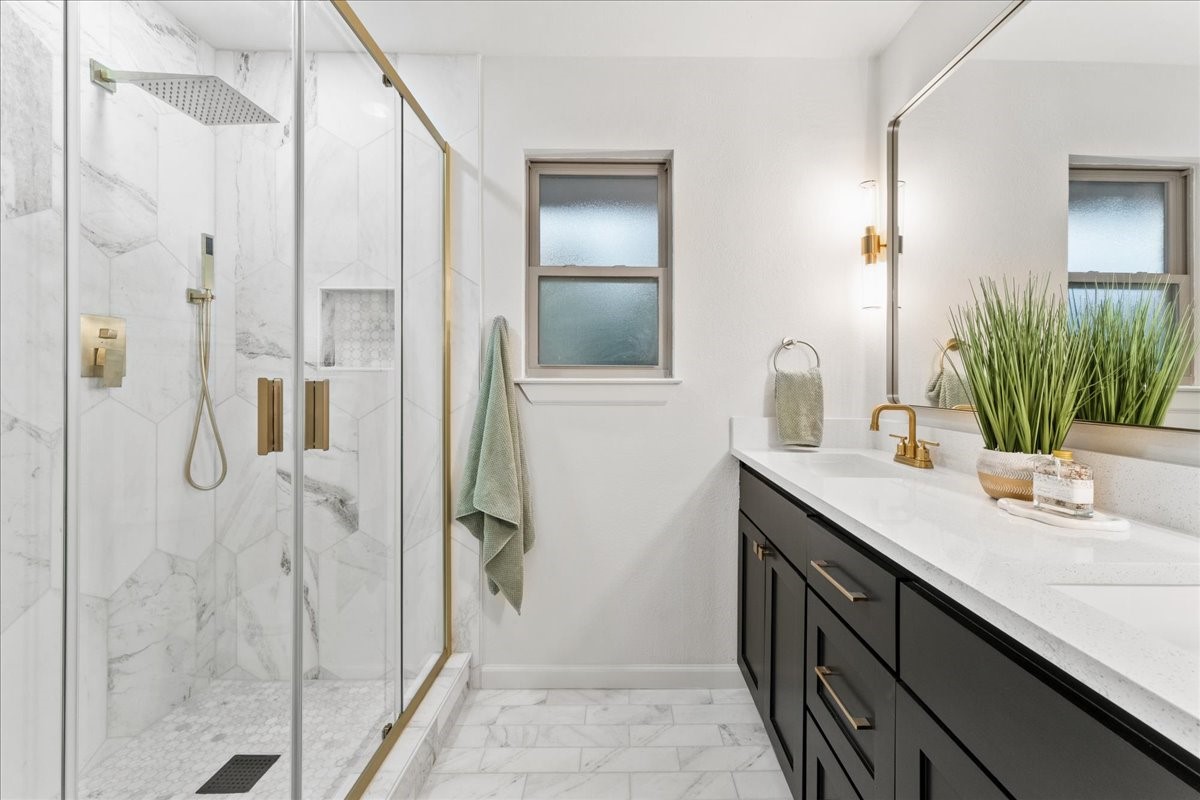 2904 Deep Valley Trail