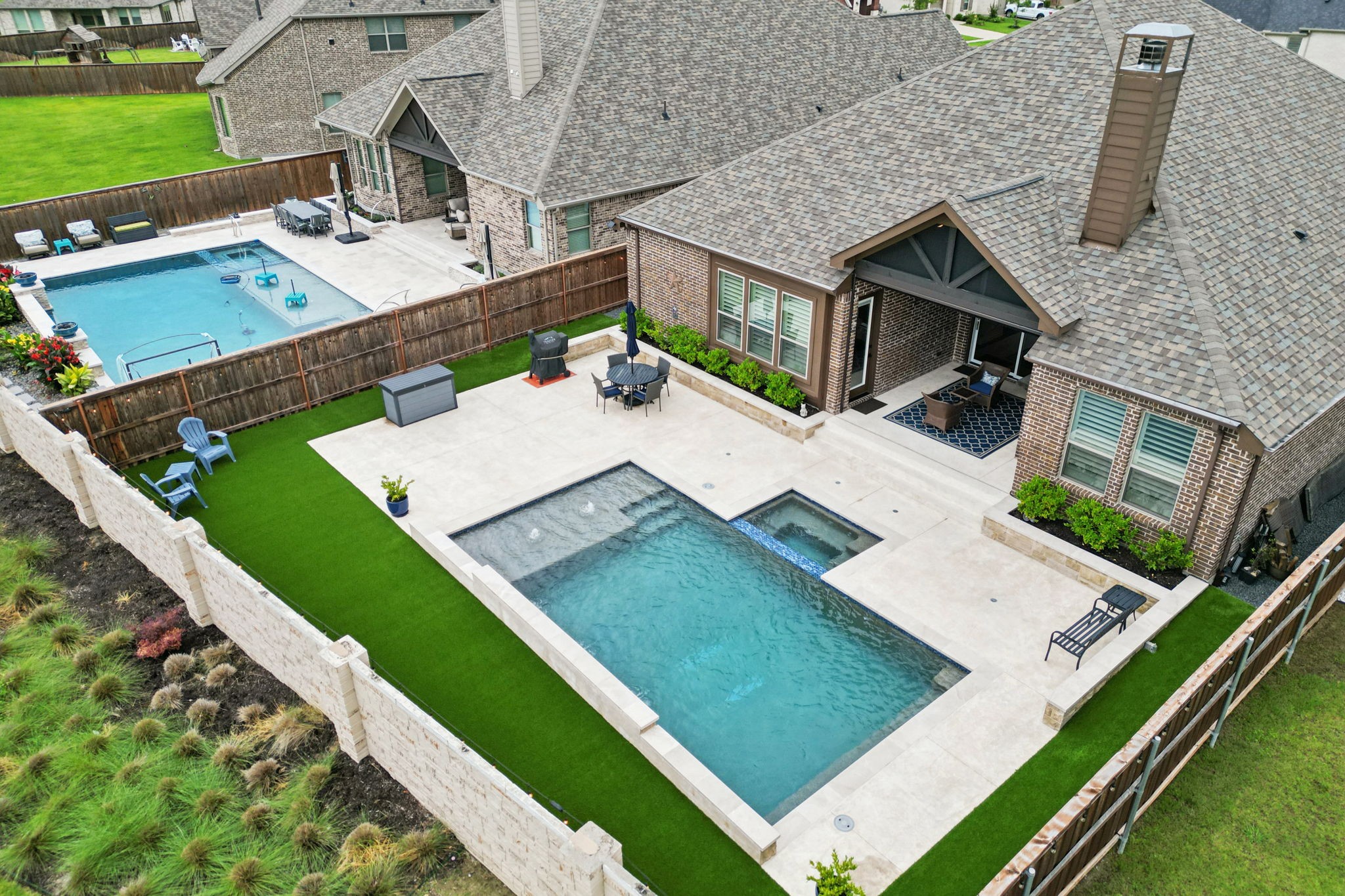 809 Shallow Creek Way