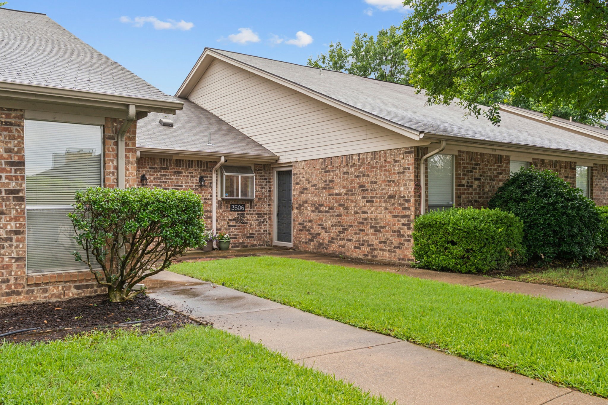 3506 Smith Barry Road