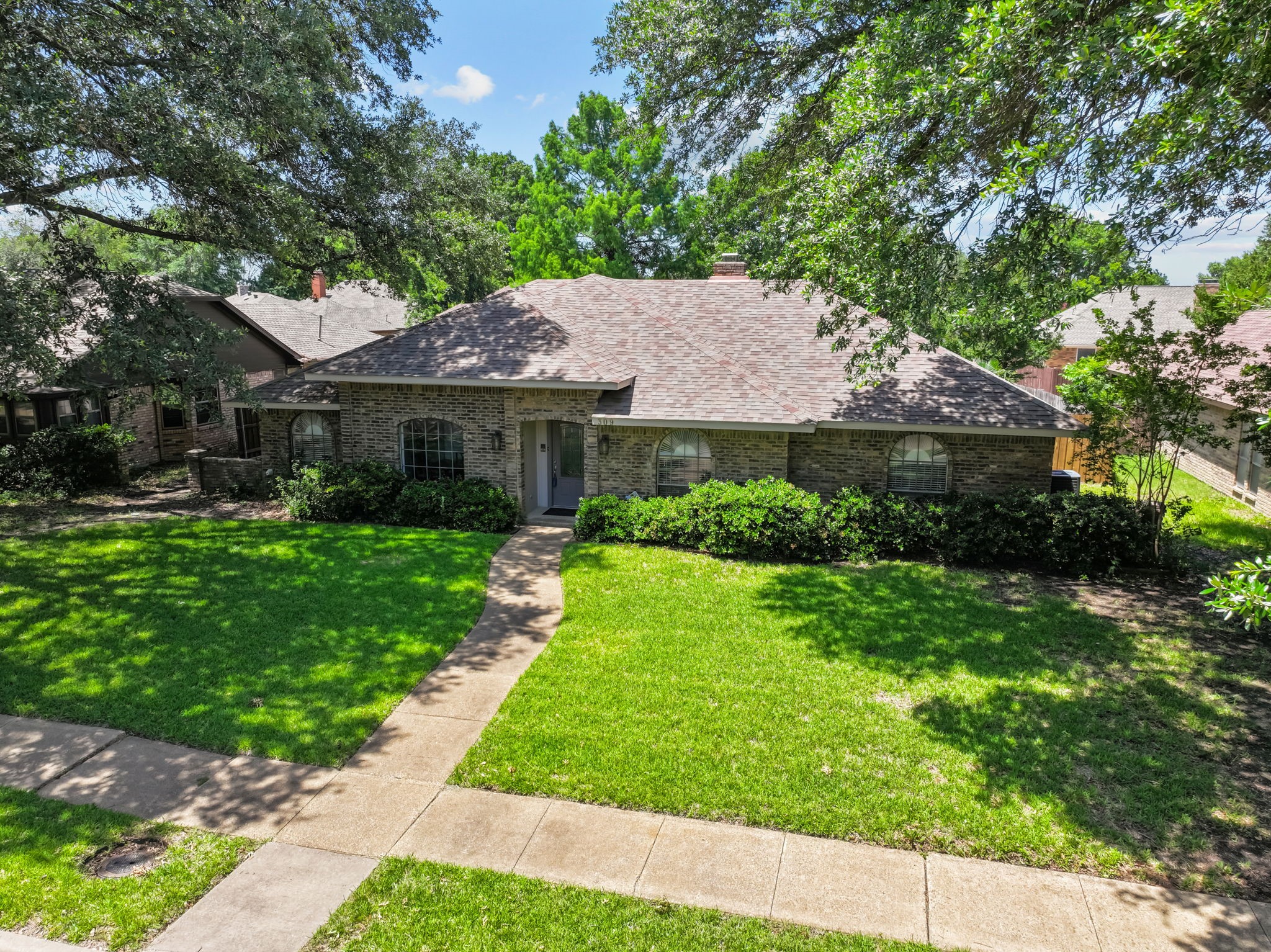 309 Faircrest Drive