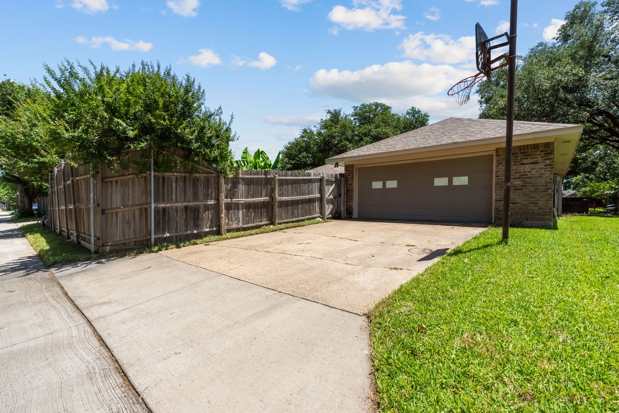 309 Faircrest Drive