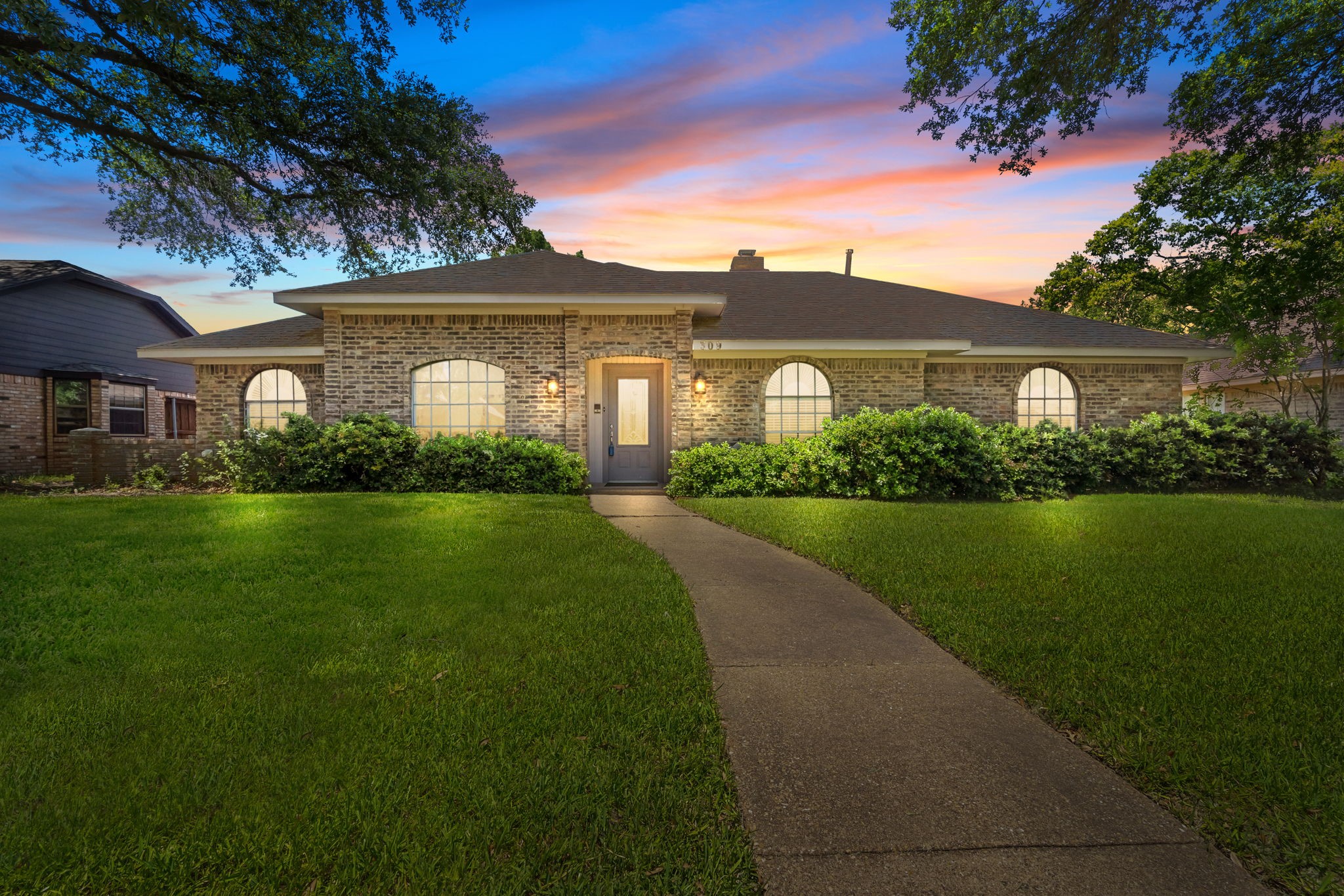 309 Faircrest Drive