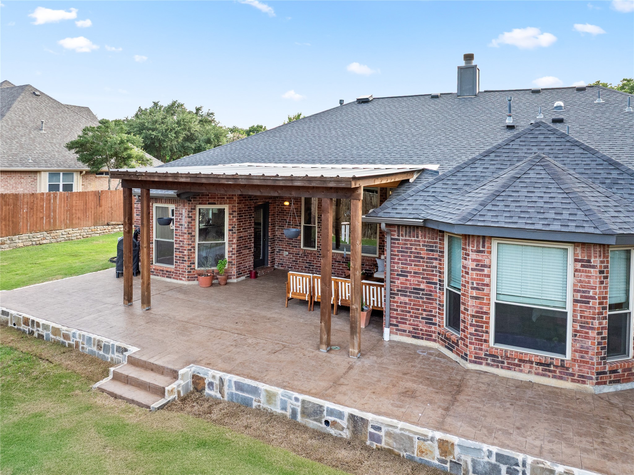 36 W Hillside Place