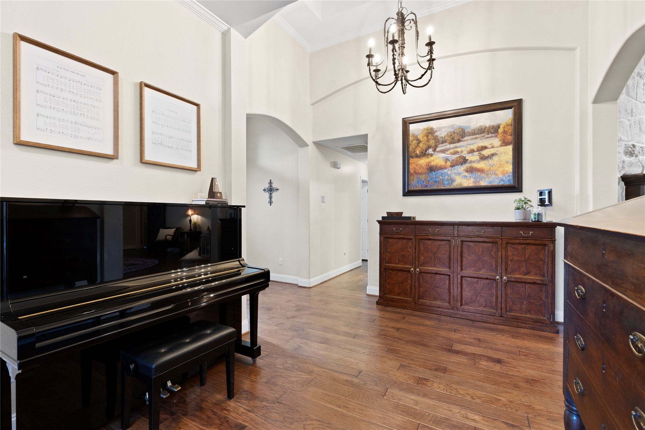 36 W Hillside Place