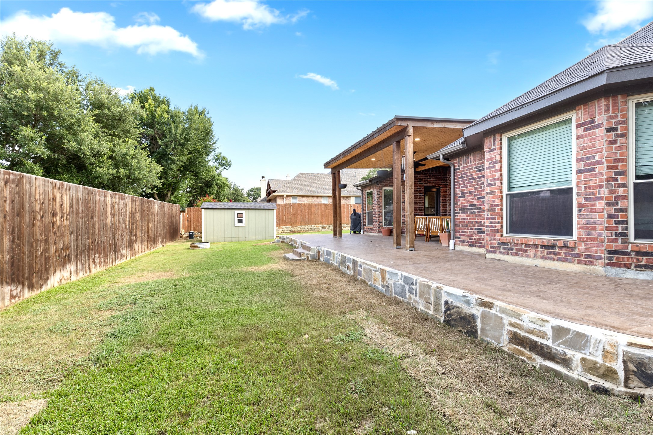 36 W Hillside Place