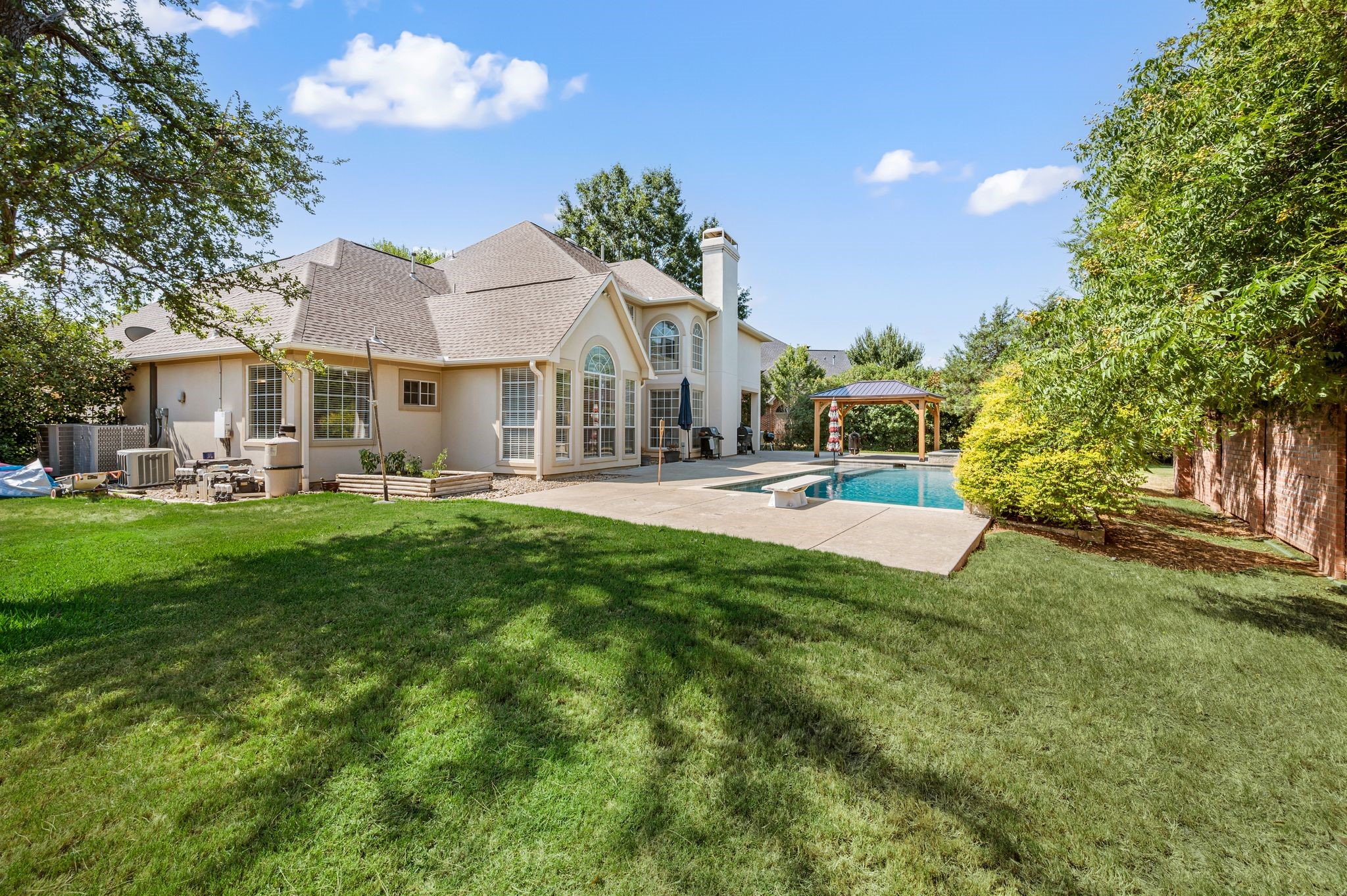 1912 Shooting Star Lane